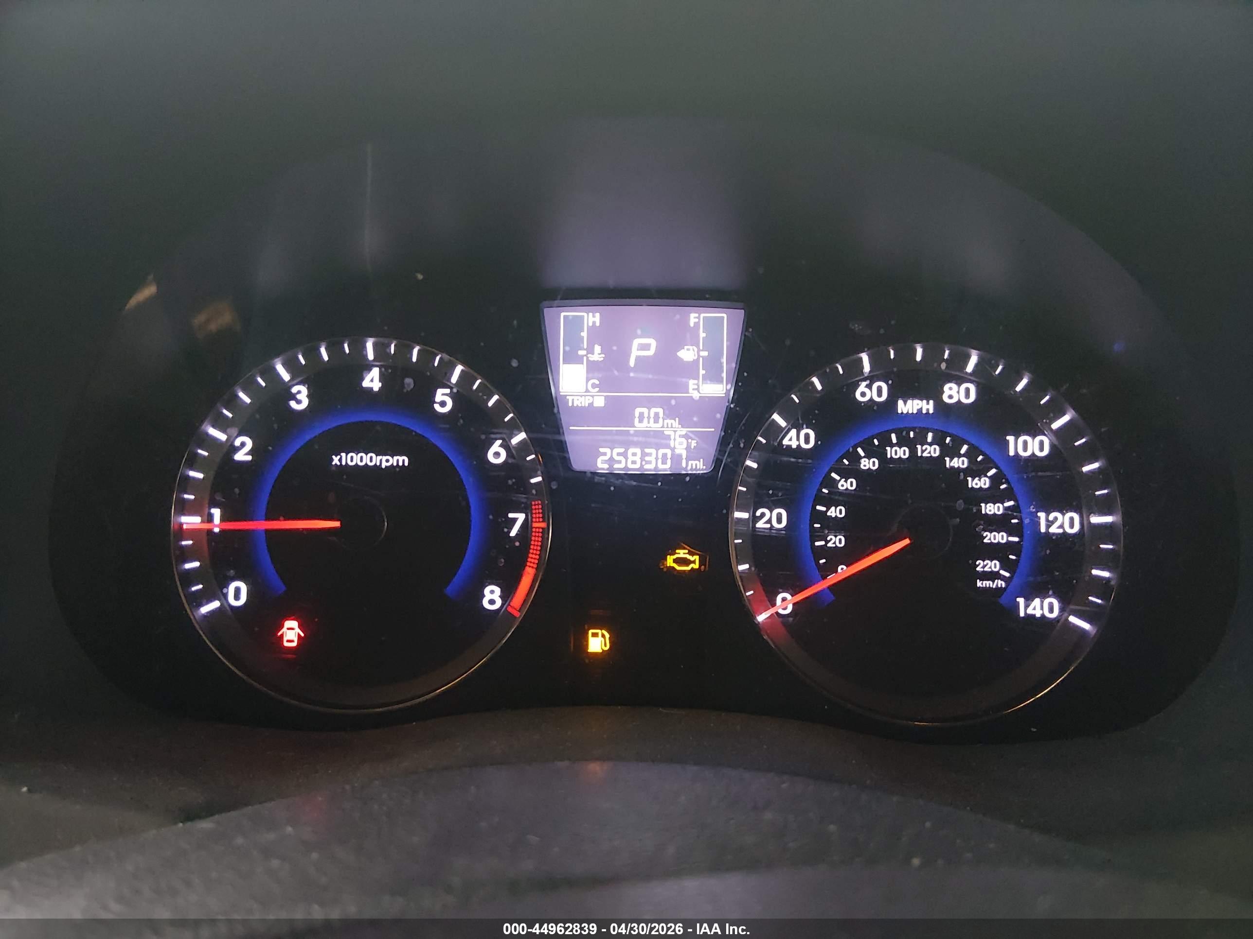 HYUNDAI ACCENT image 7