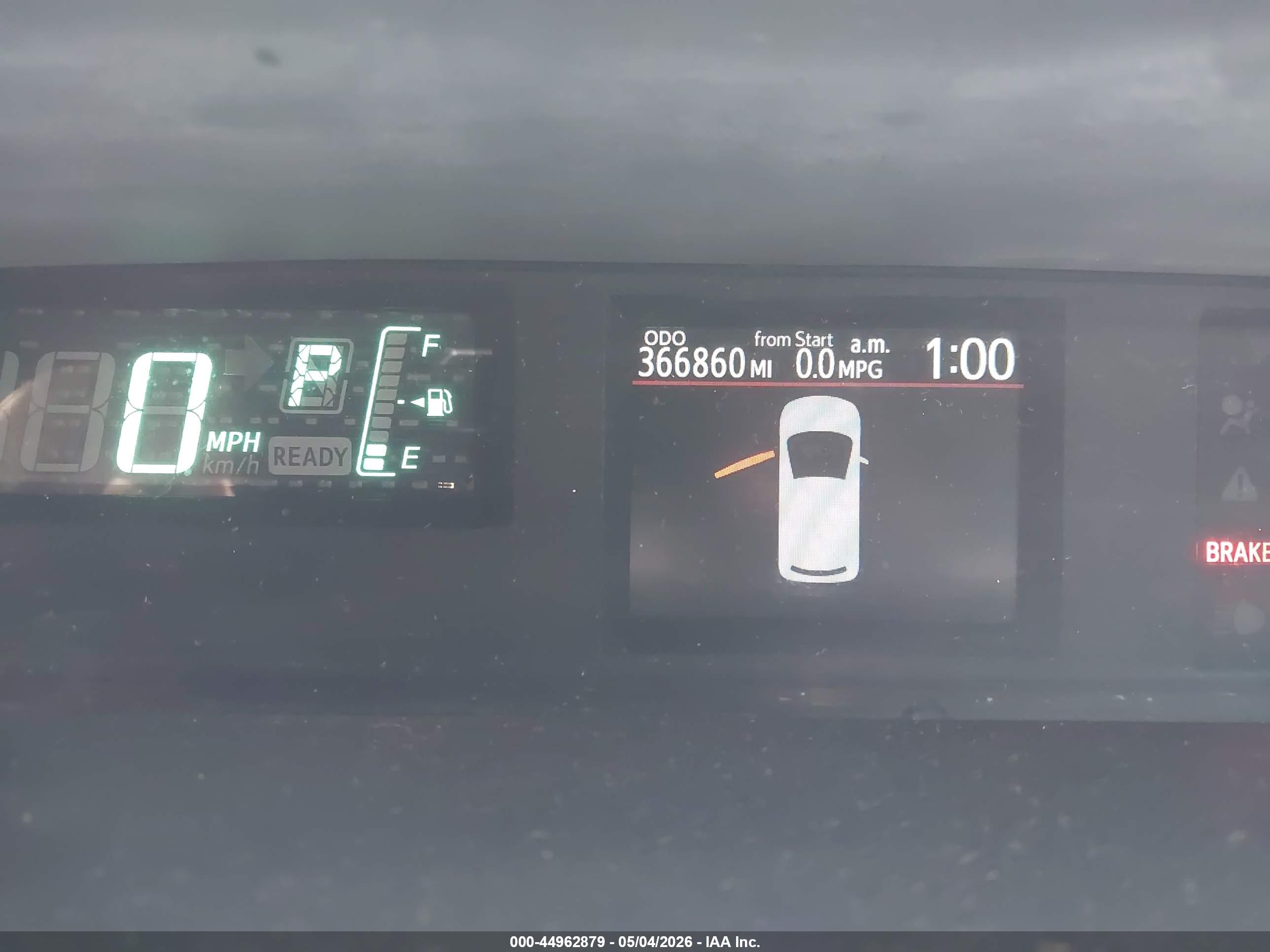 TOYOTA PRIUS image 7