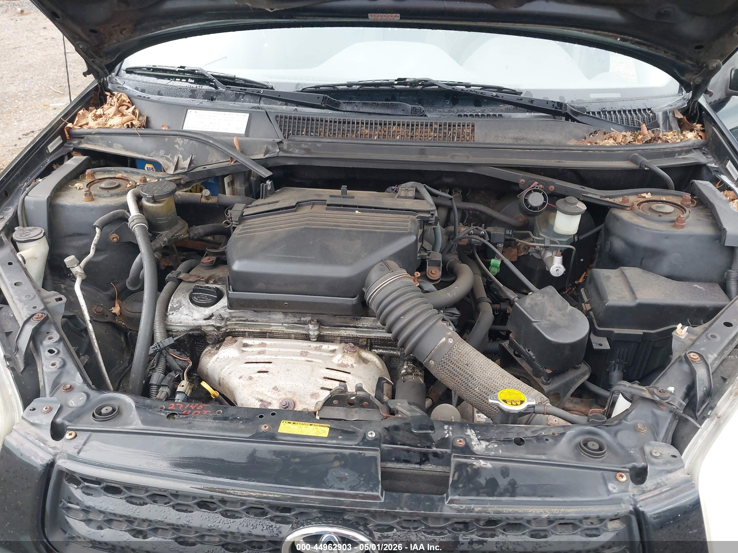TOYOTA RAV4 image 10