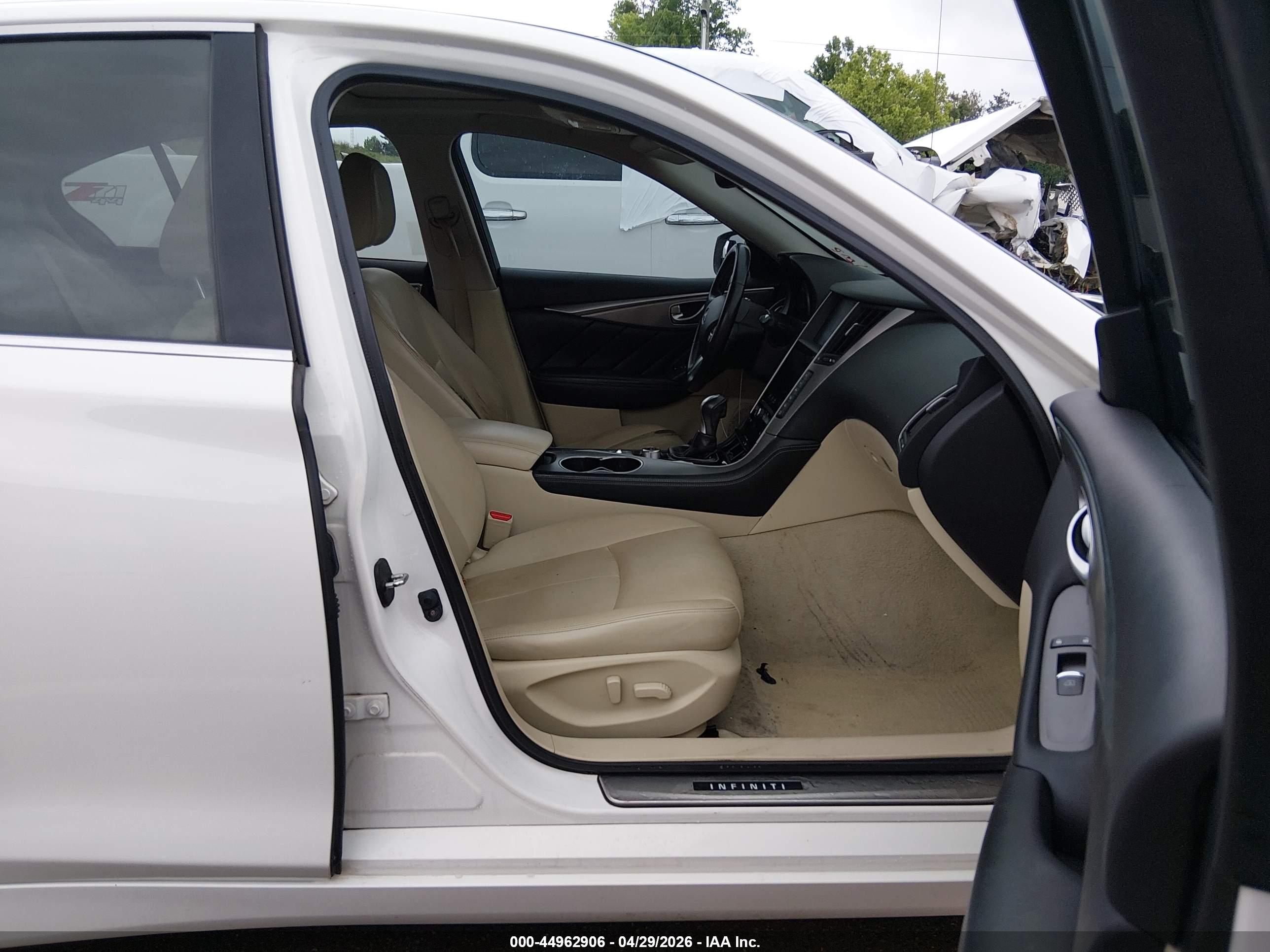 INFINITI Q50 image 5