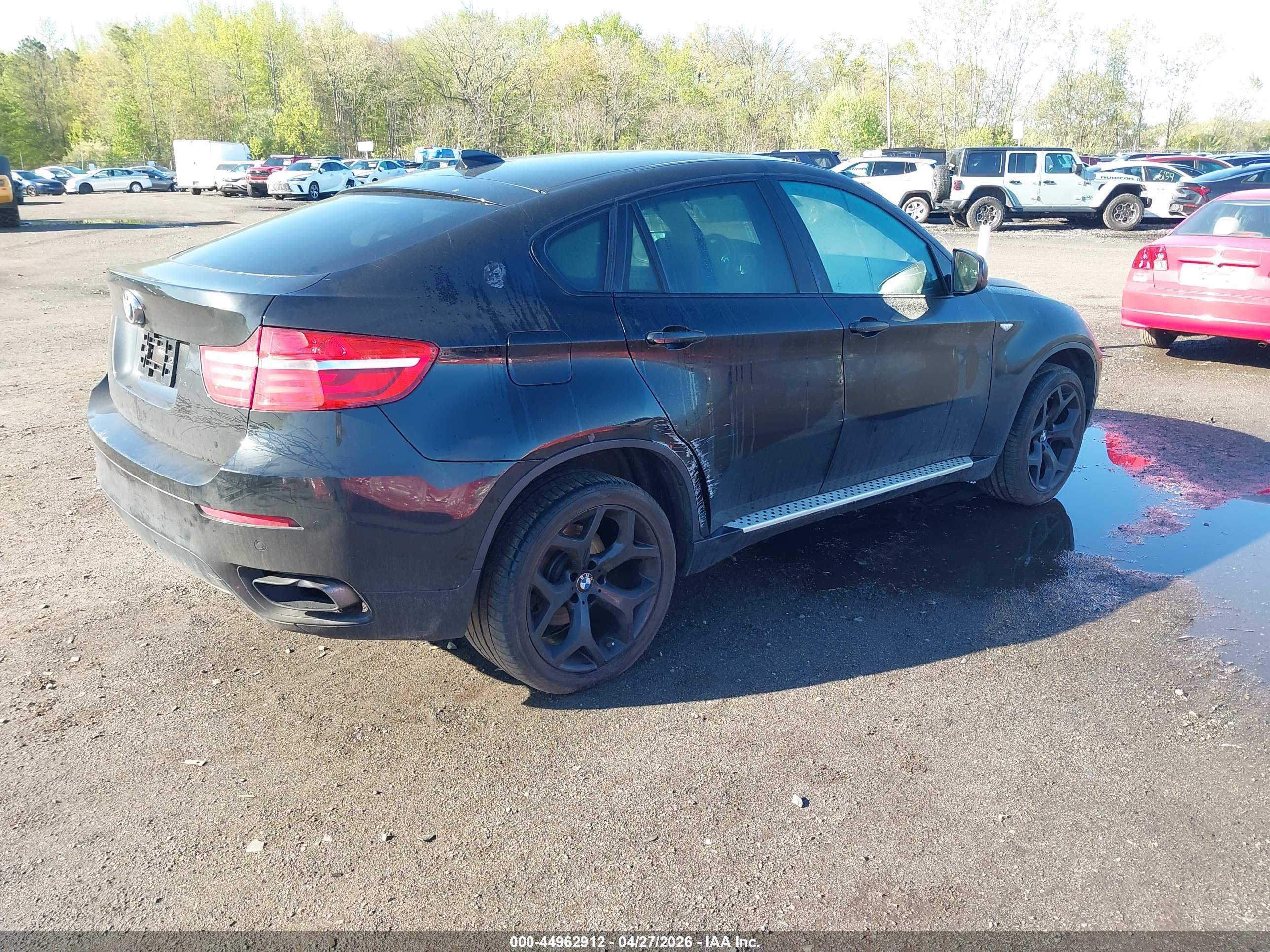 BMW X6 image 4