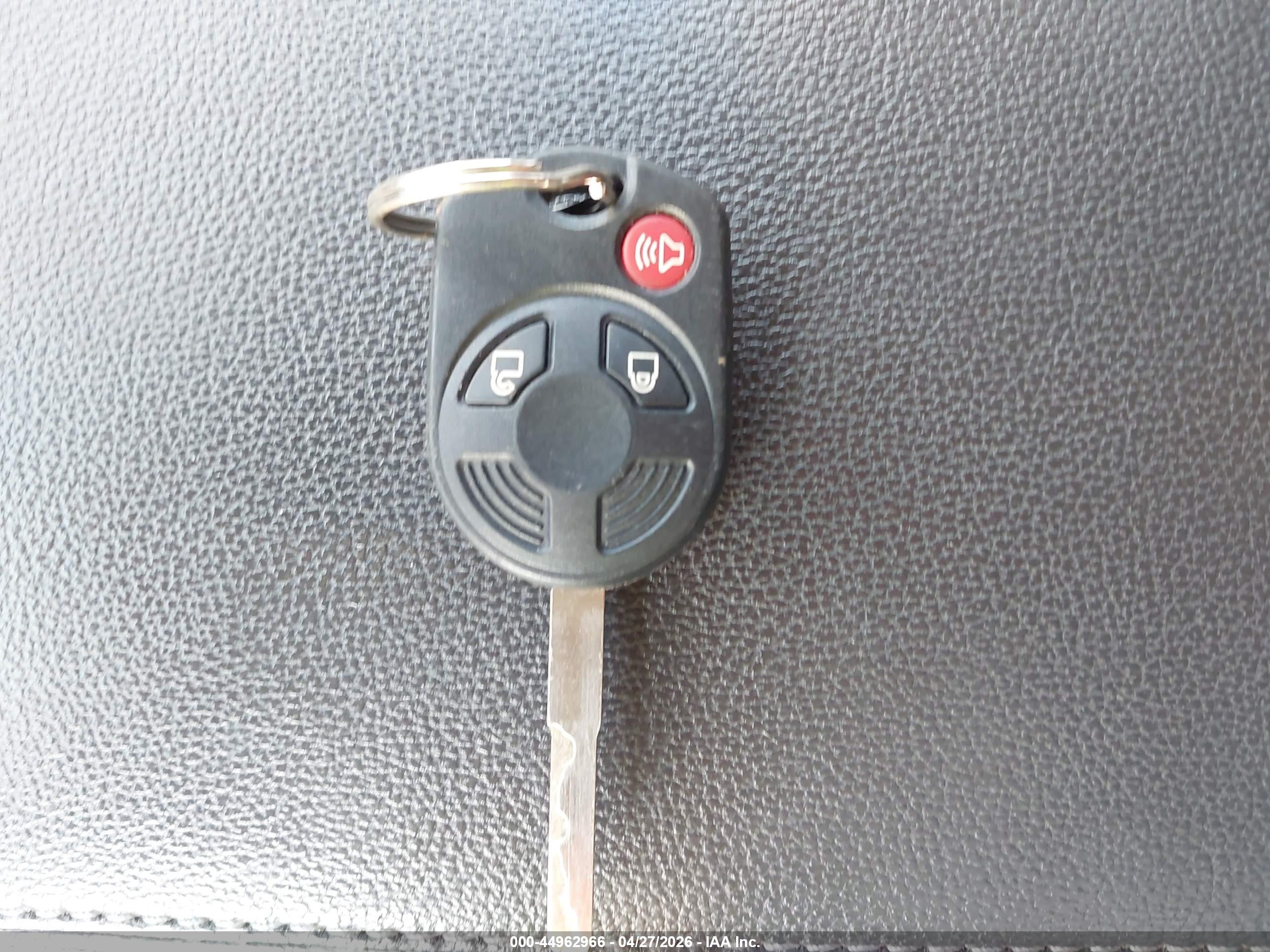 FORD ESCAPE image 11