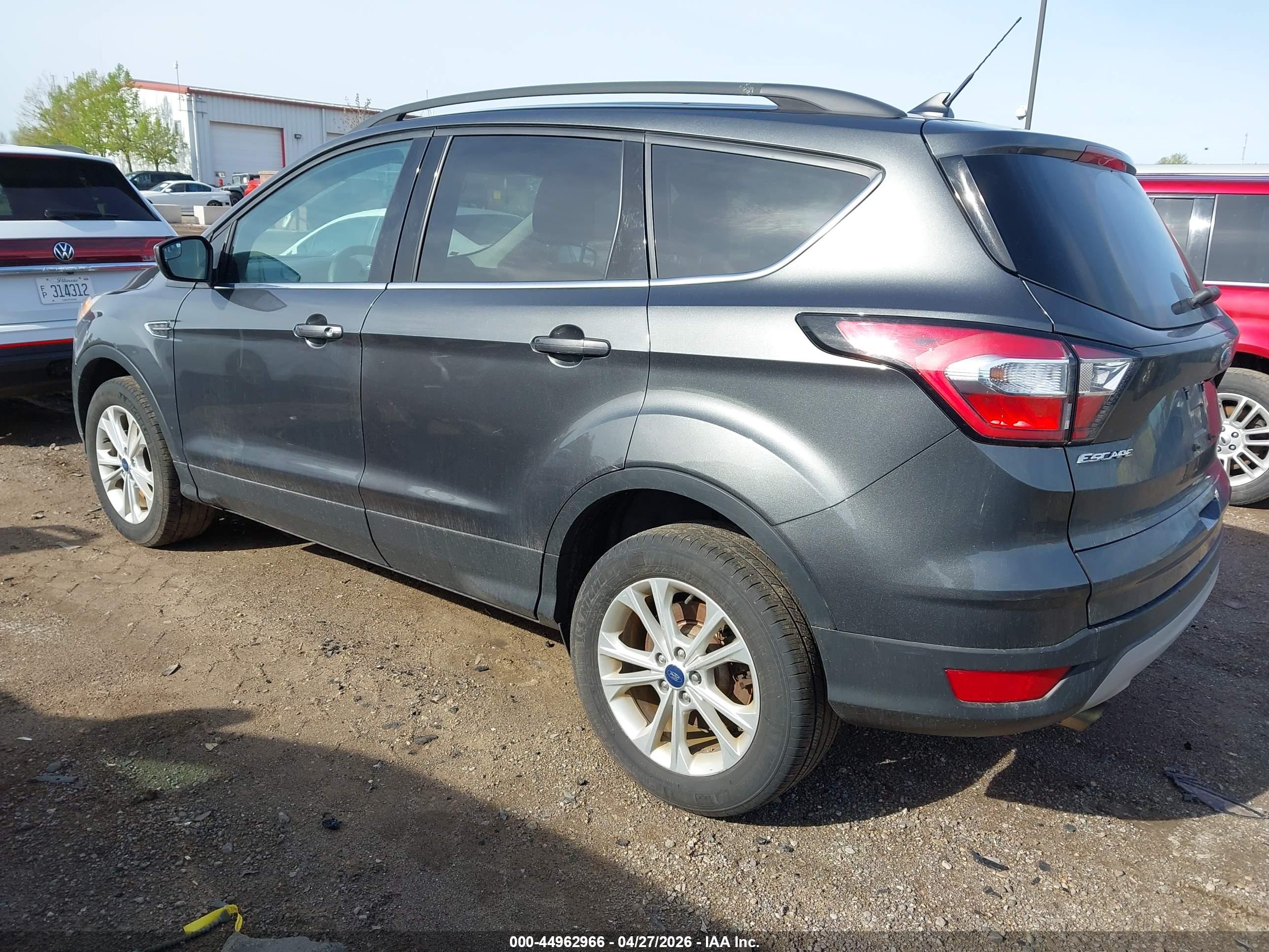 FORD ESCAPE image 3