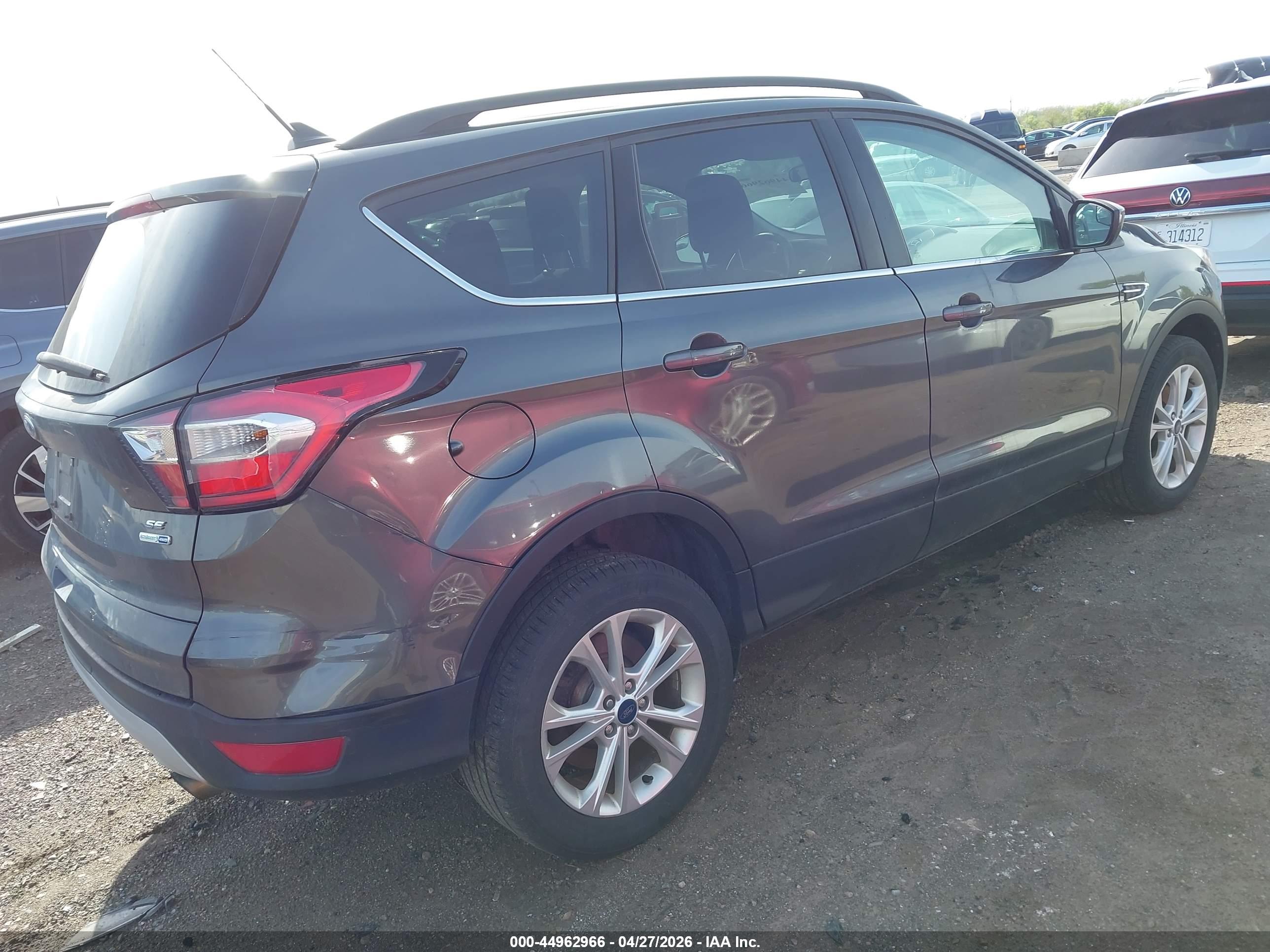 FORD ESCAPE image 4