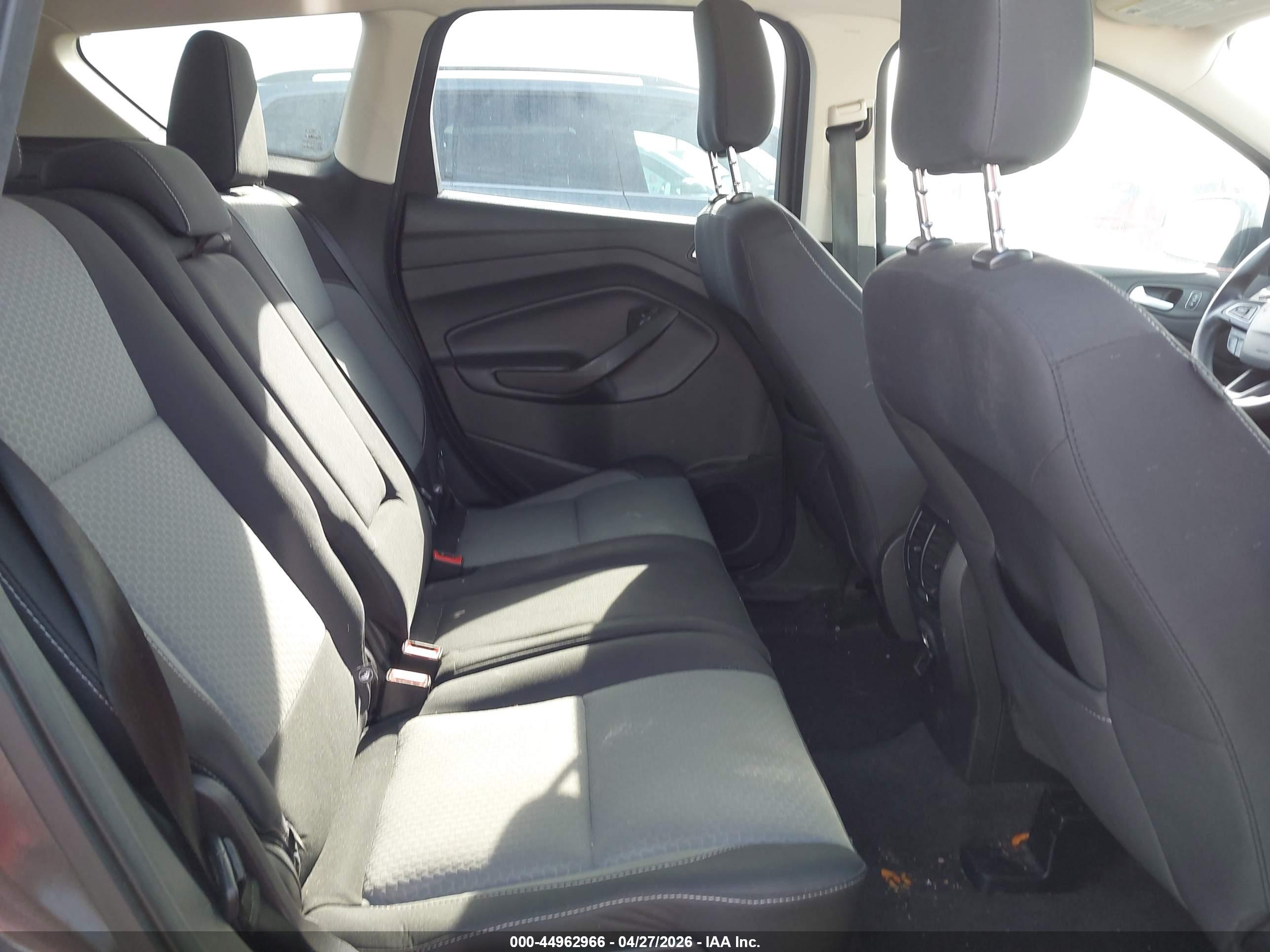 FORD ESCAPE image 8