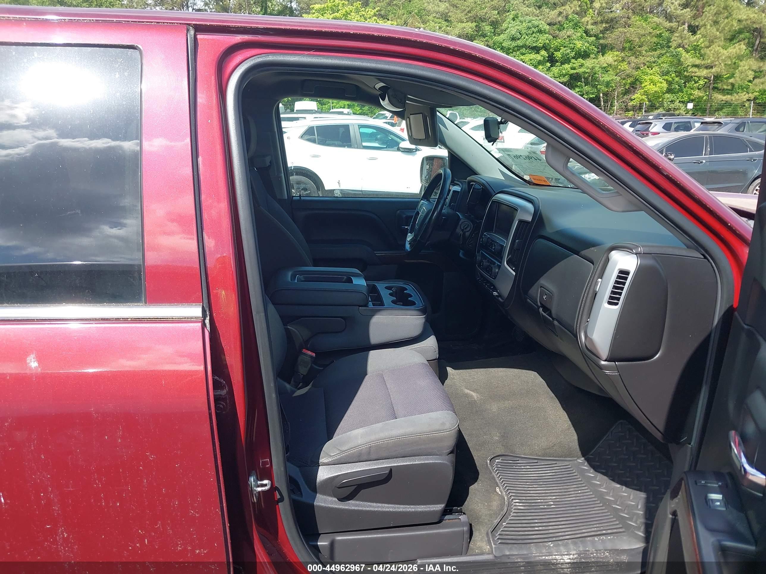 GMC SIERRA image 5