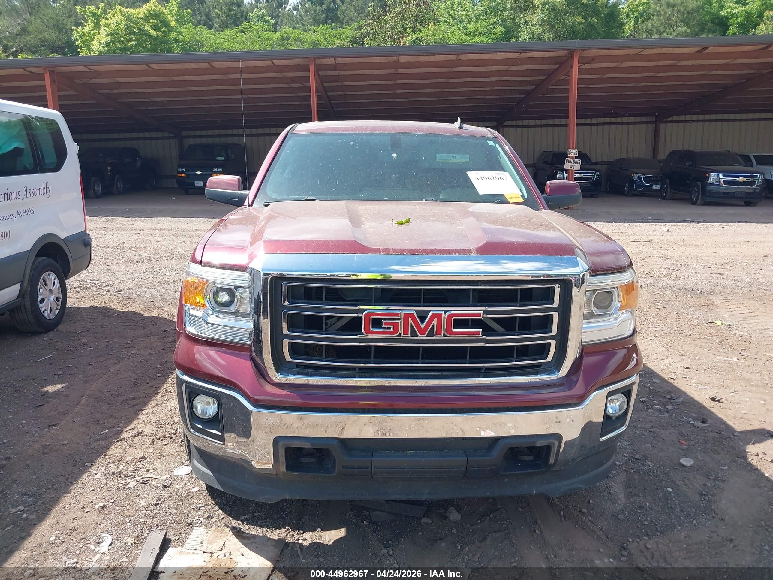 GMC SIERRA image 6