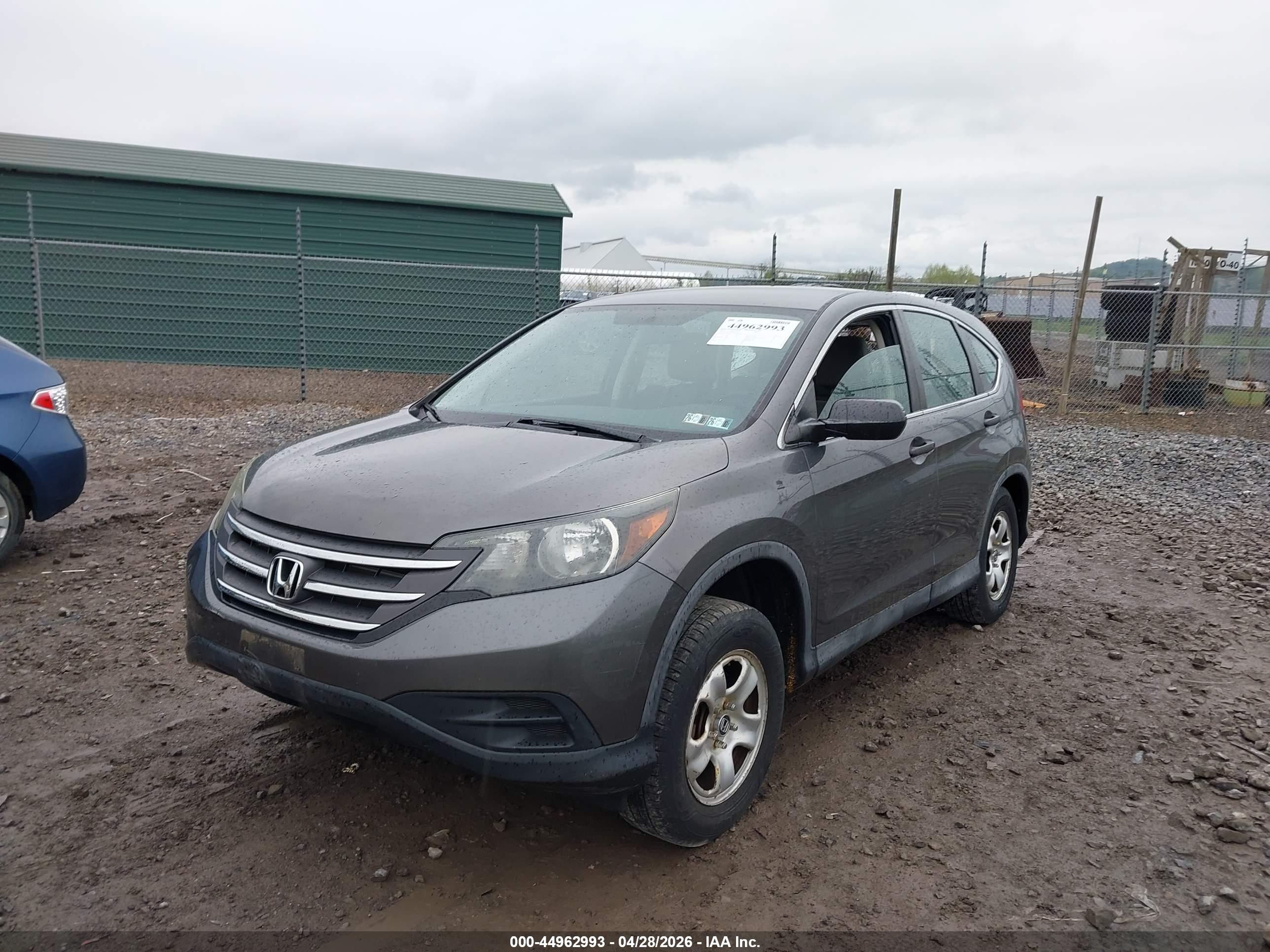 HONDA CR-V image 2