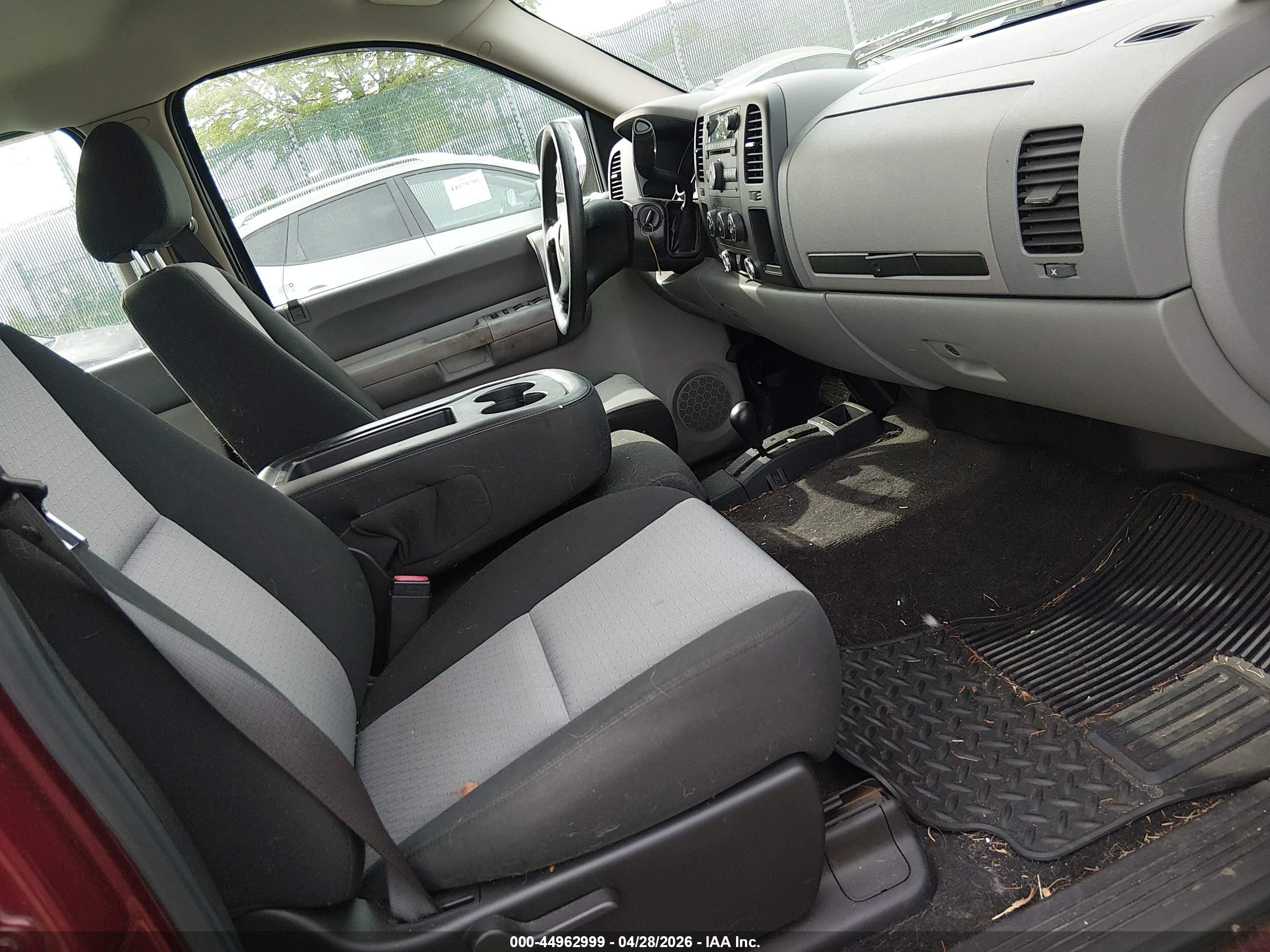 GMC SIERRA image 5
