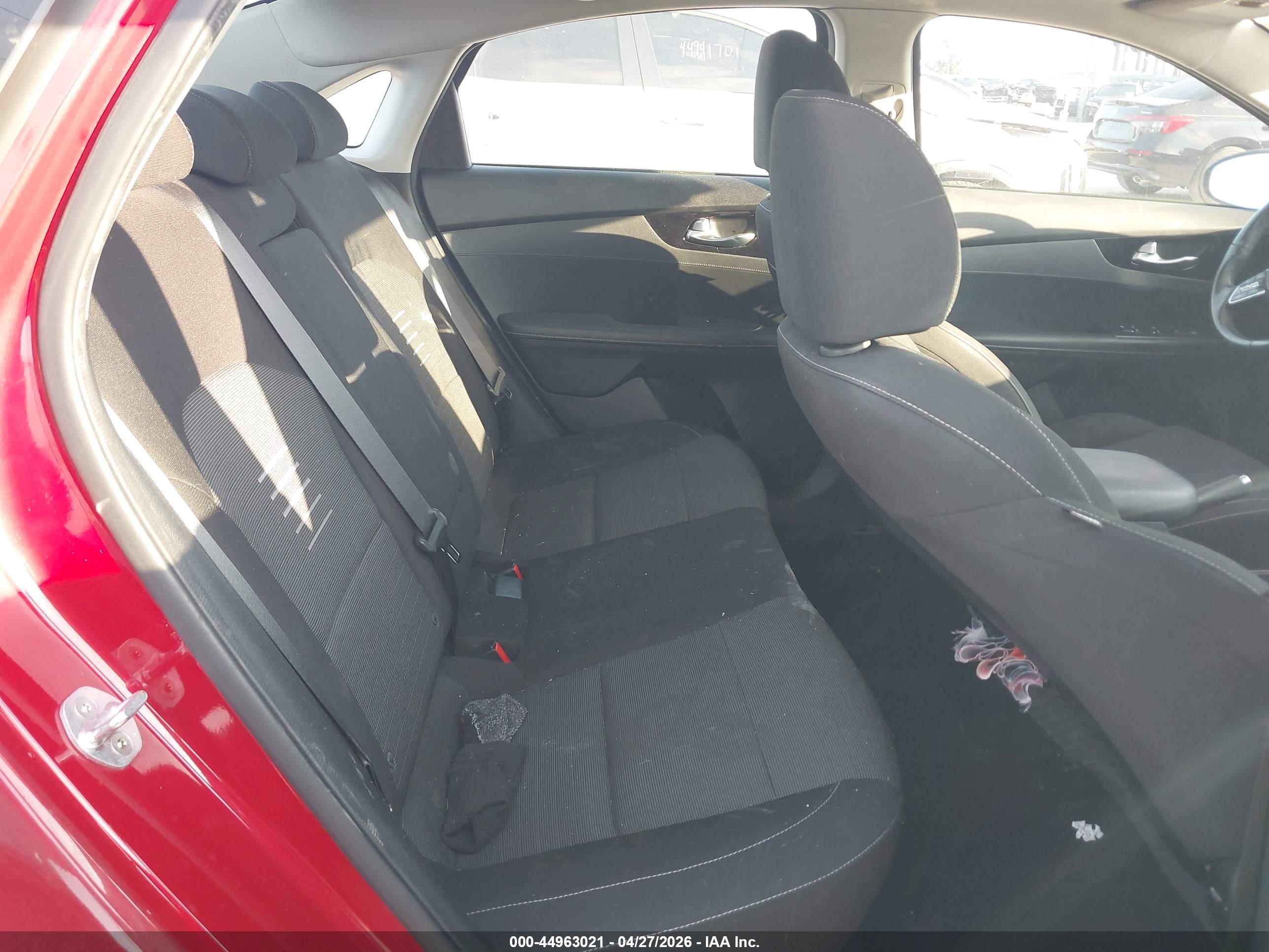 KIA FORTE image 8