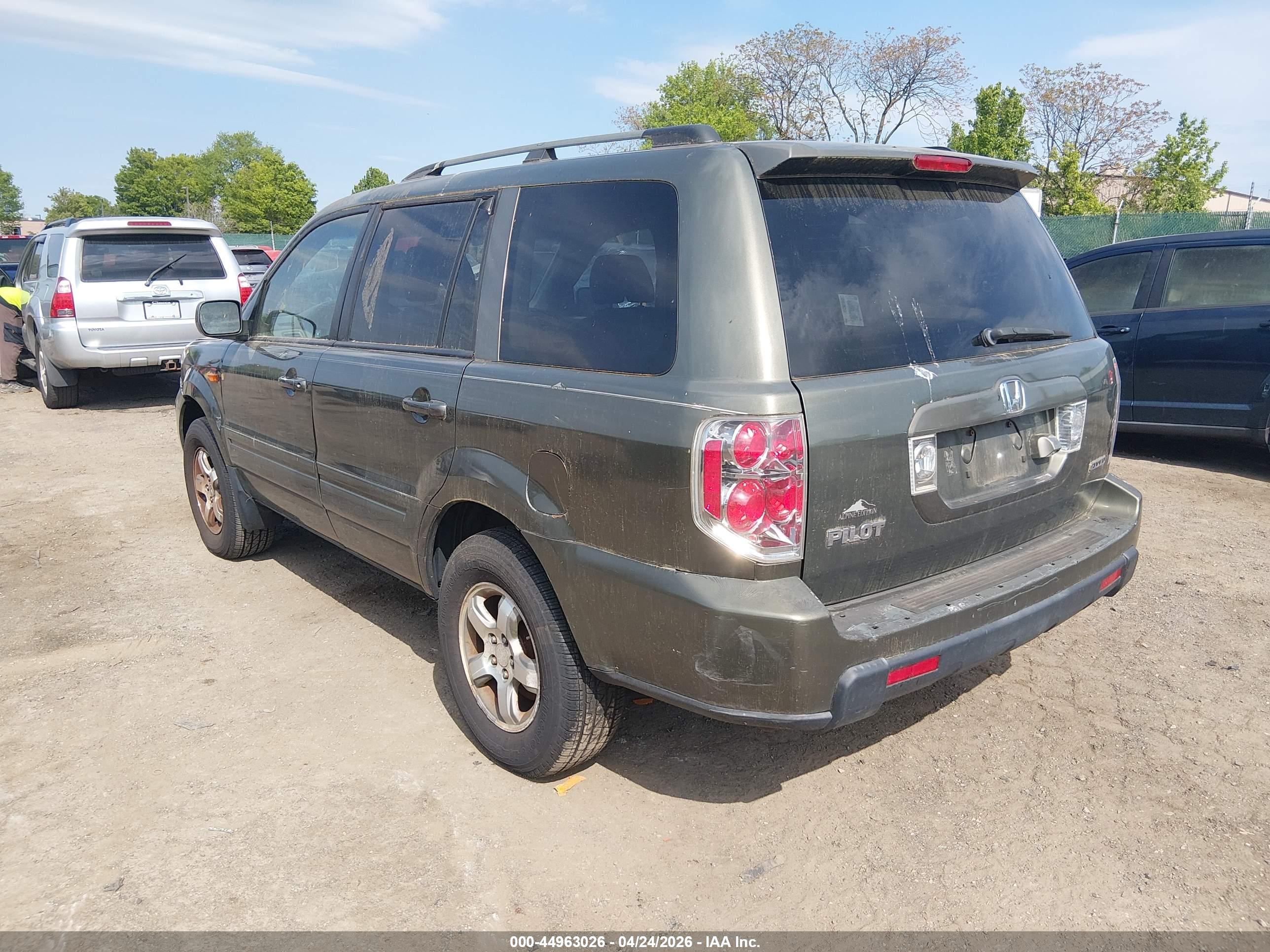 HONDA PILOT image 3