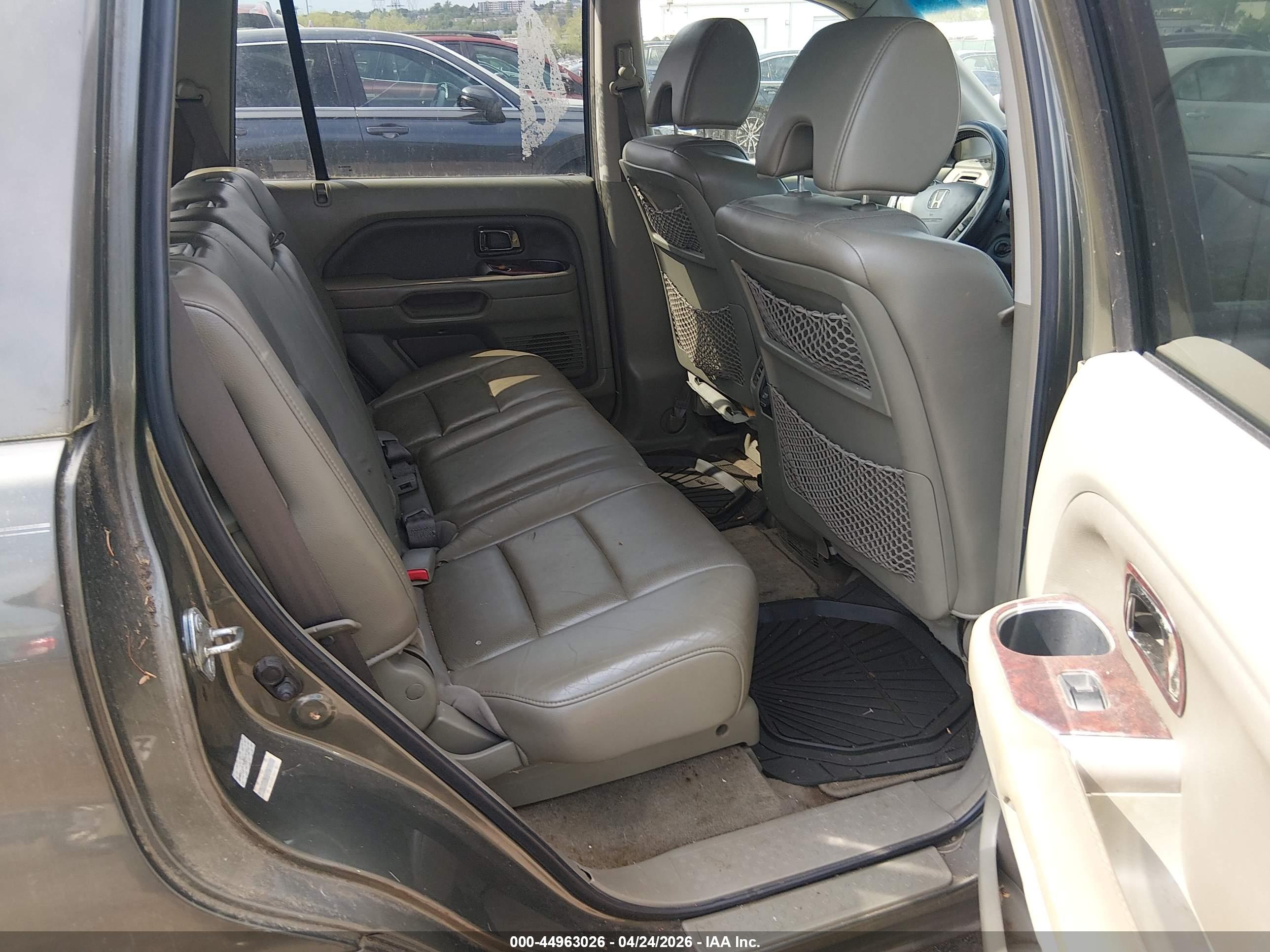 HONDA PILOT image 8
