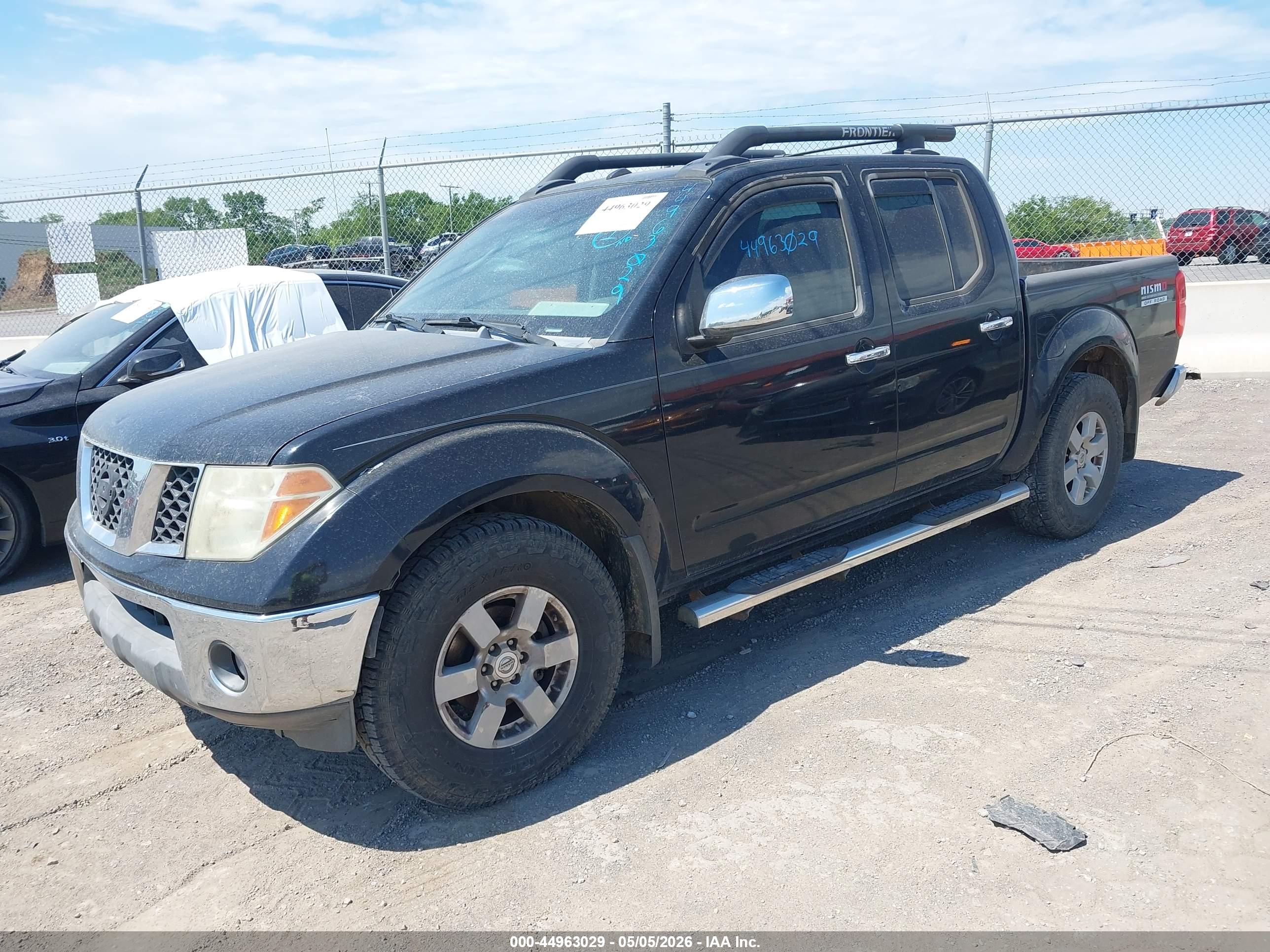 NISSAN FRONTIER image 2