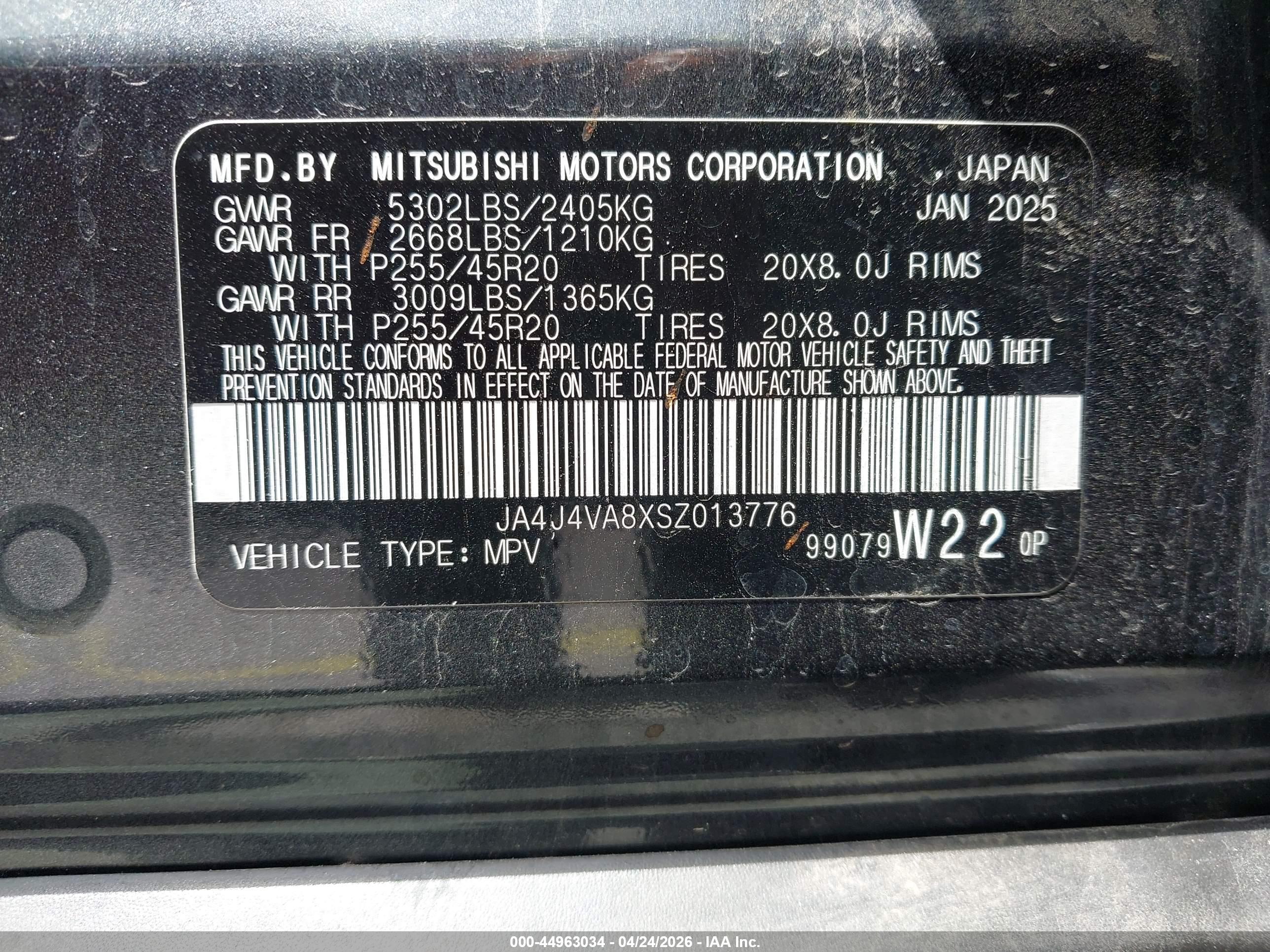 MITSUBISHI OUTLANDER image 9