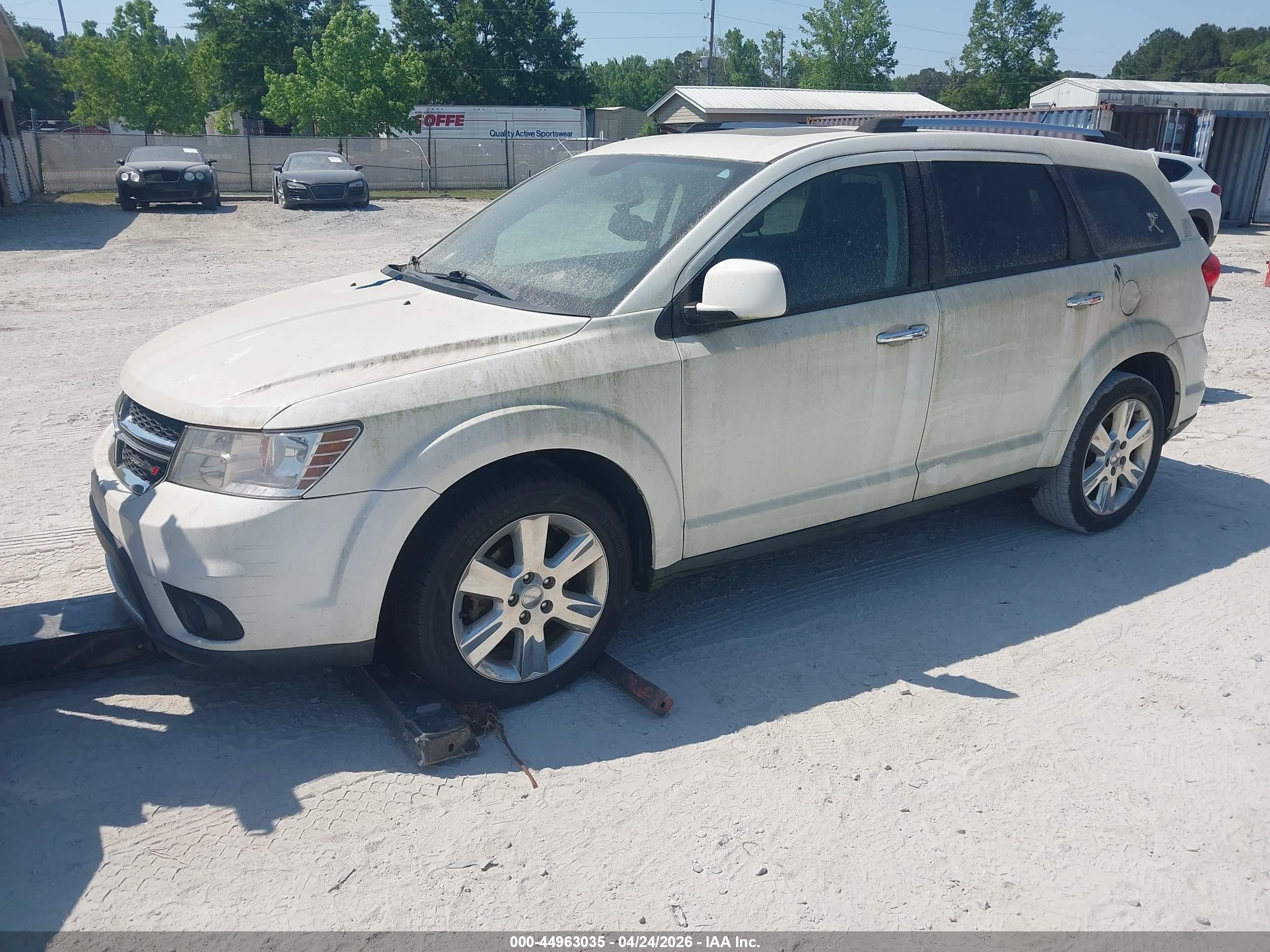 DODGE JOURNEY image 2