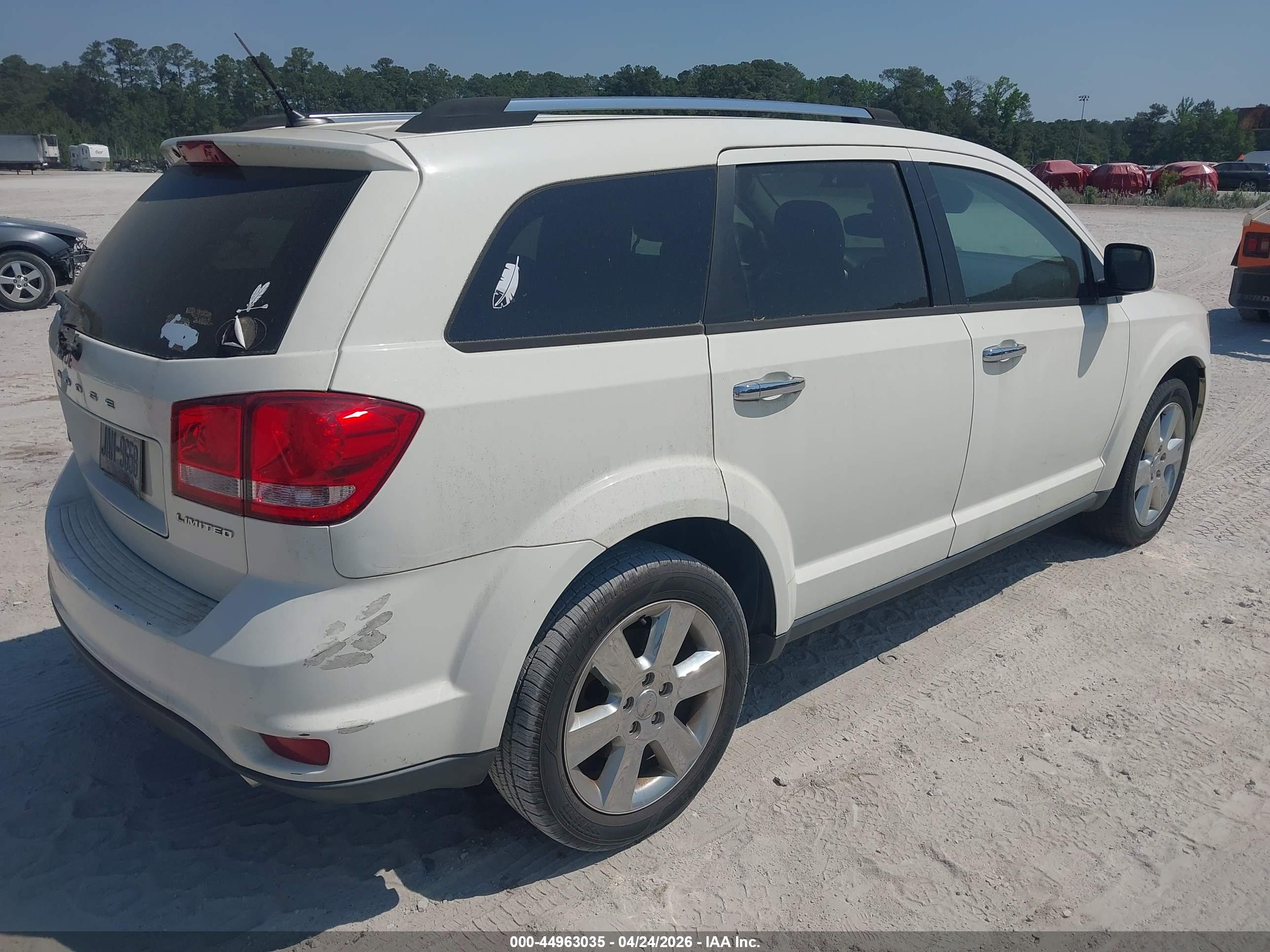 DODGE JOURNEY image 4