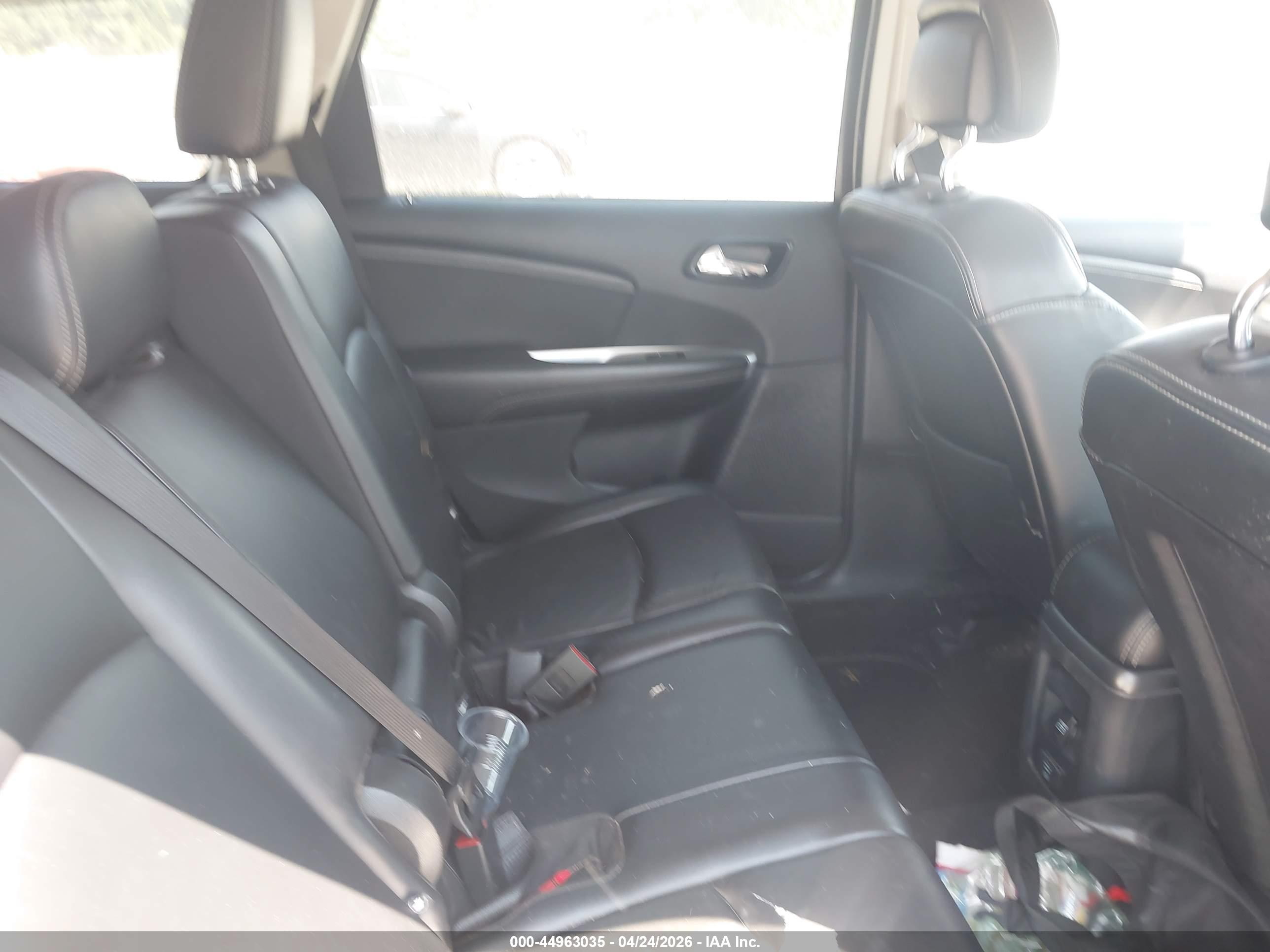 DODGE JOURNEY image 8