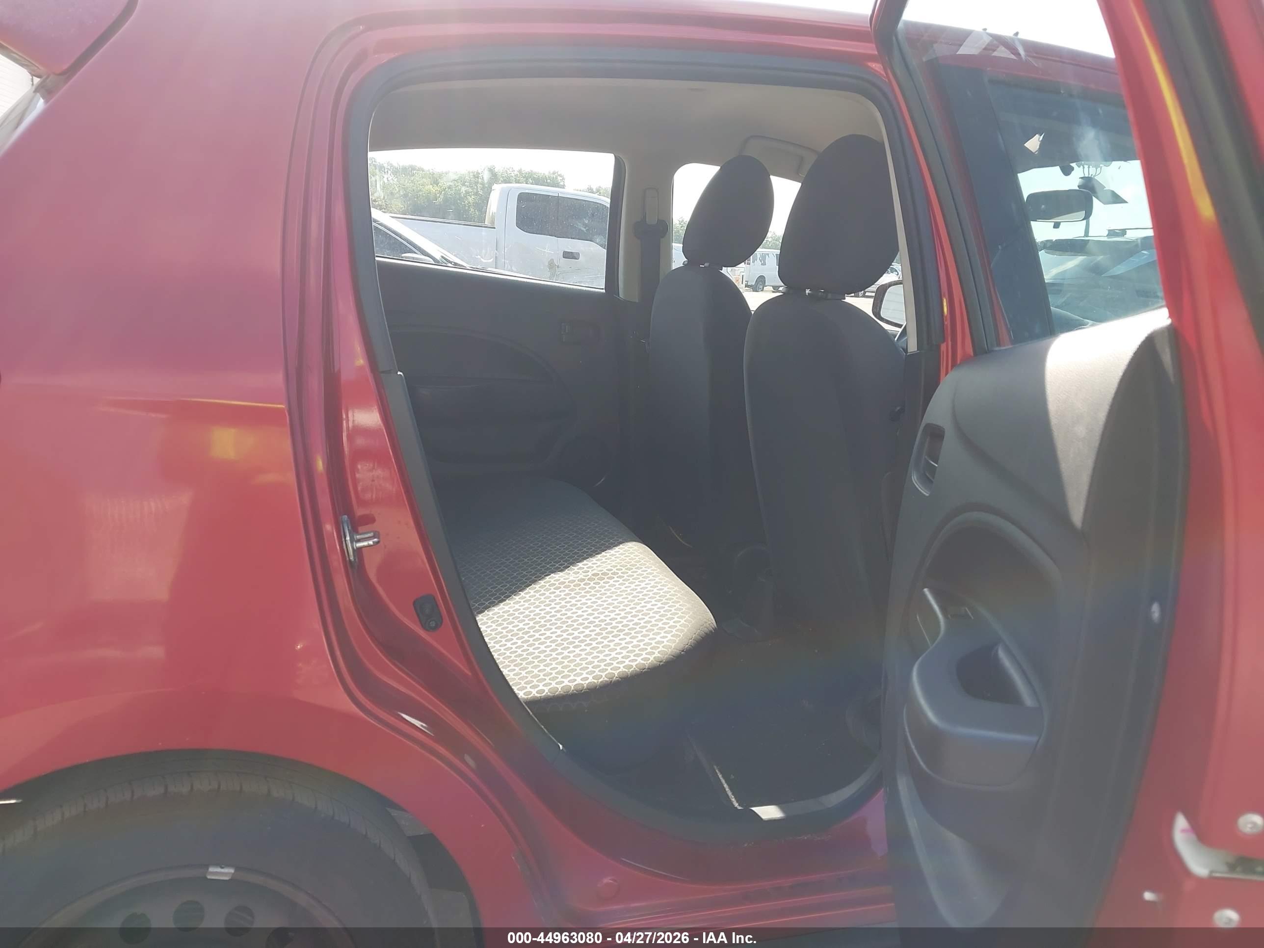MITSUBISHI MIRAGE image 8