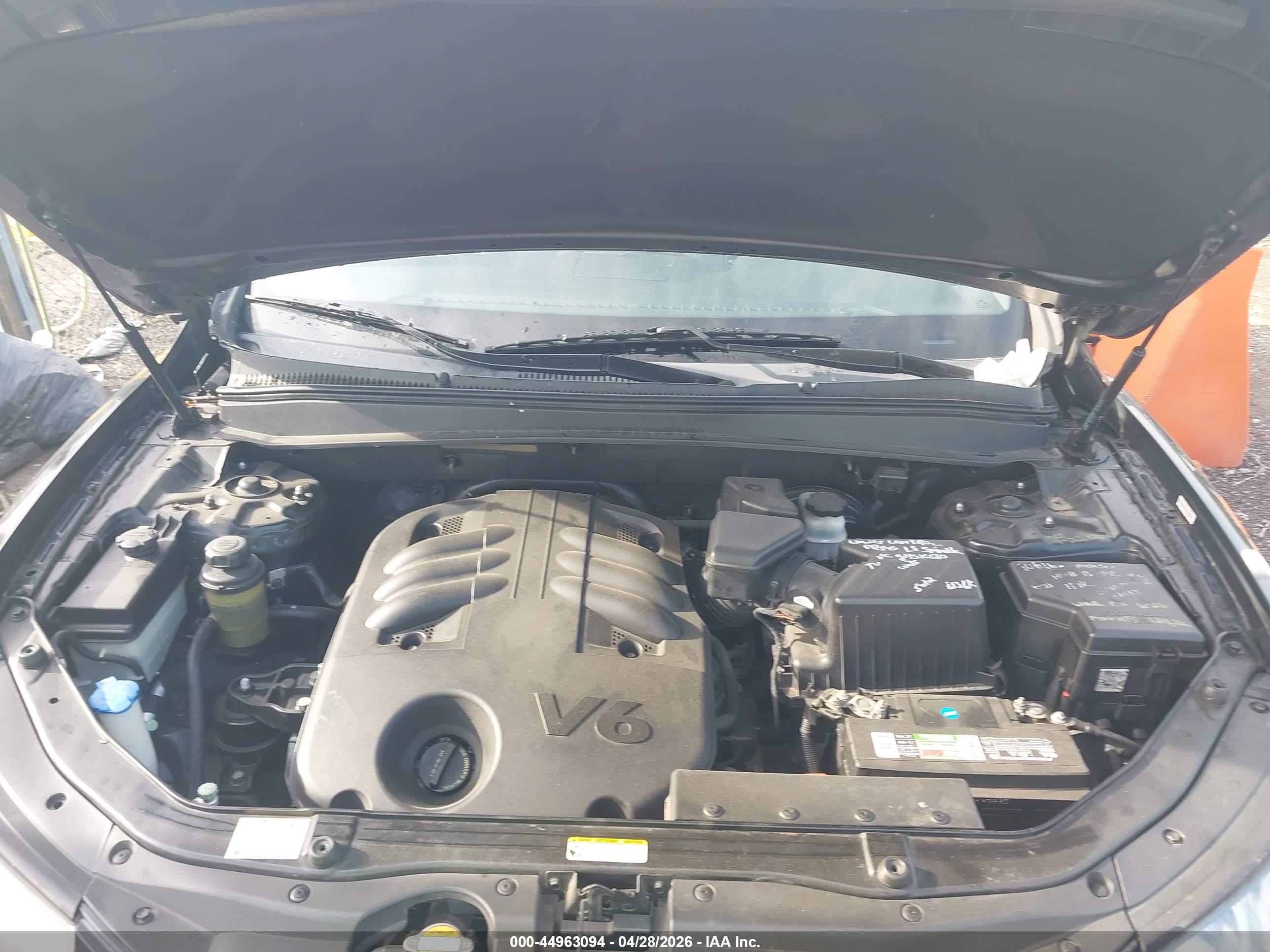HYUNDAI SANTA image 10