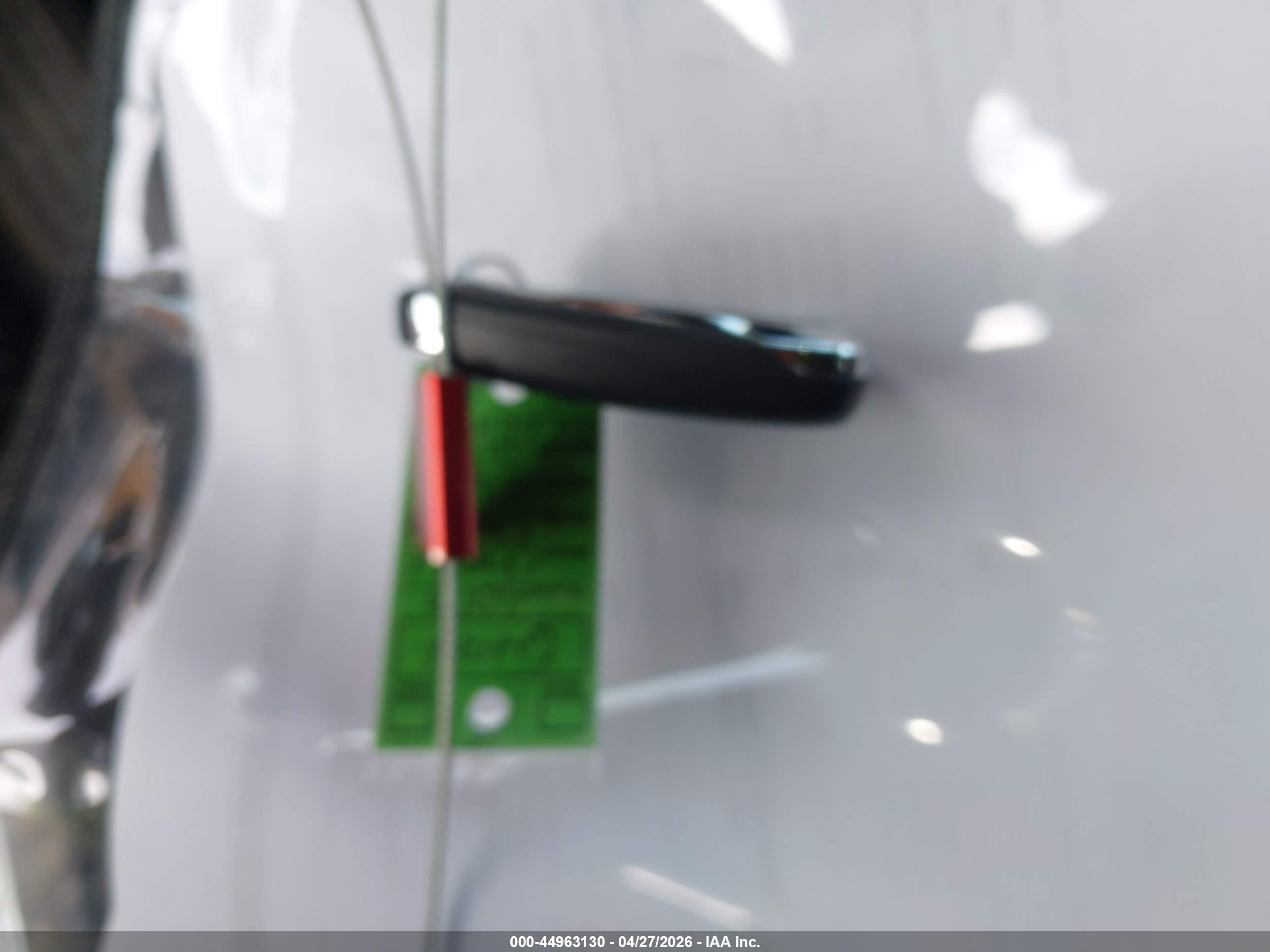 CHEVROLET EQUINOX image 11