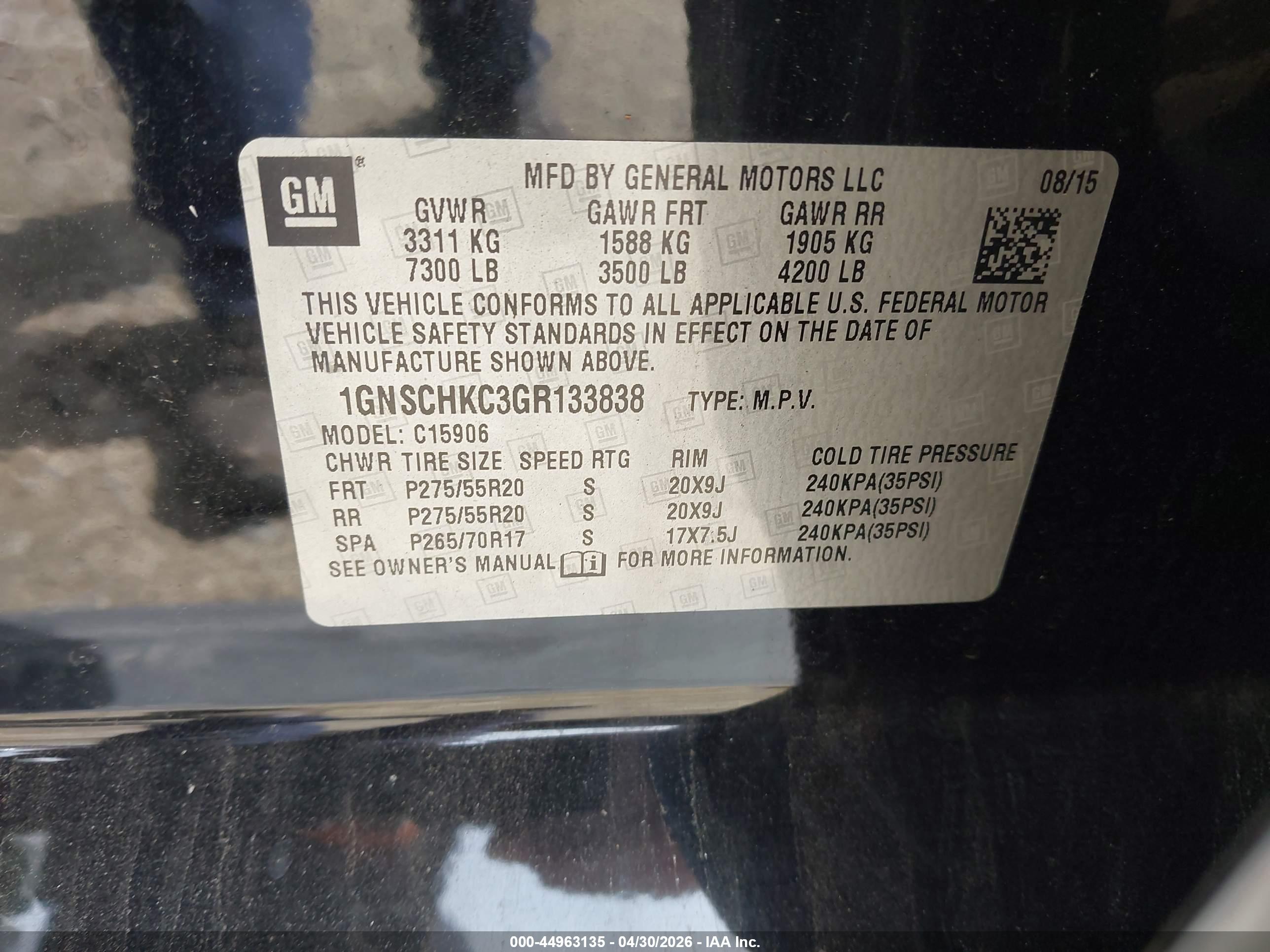 CHEVROLET SUBURBAN image 9