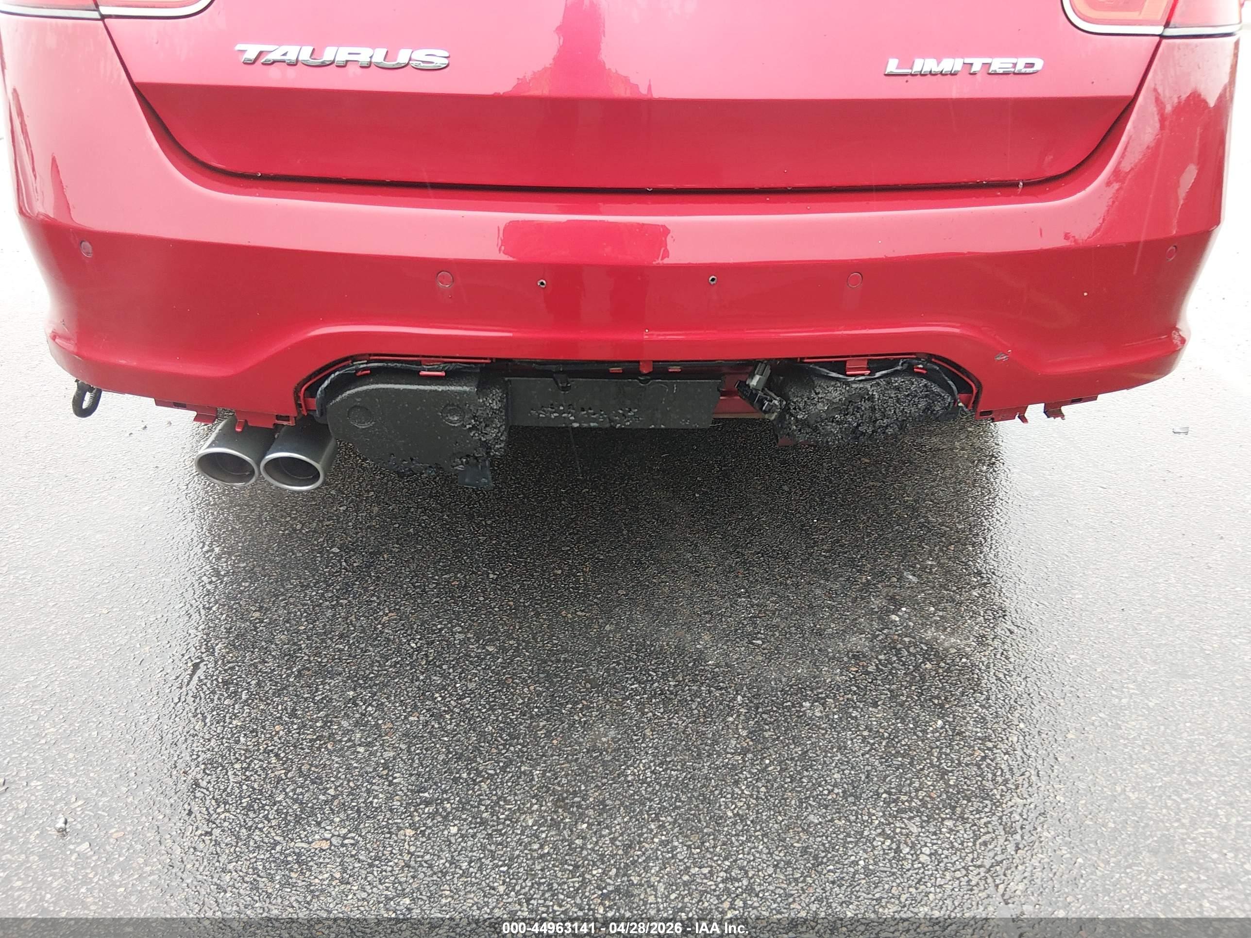 FORD TAURUS image 6