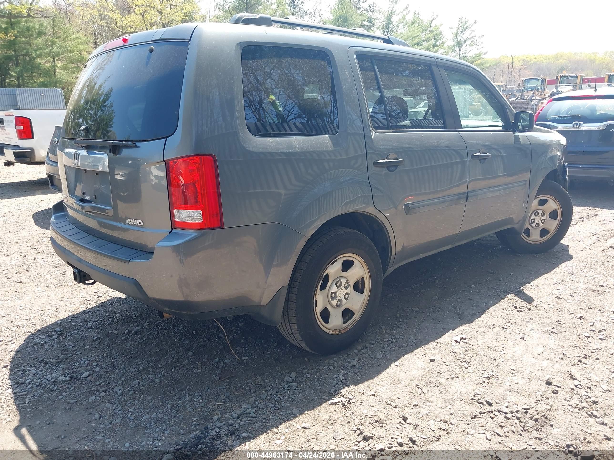 HONDA PILOT image 4