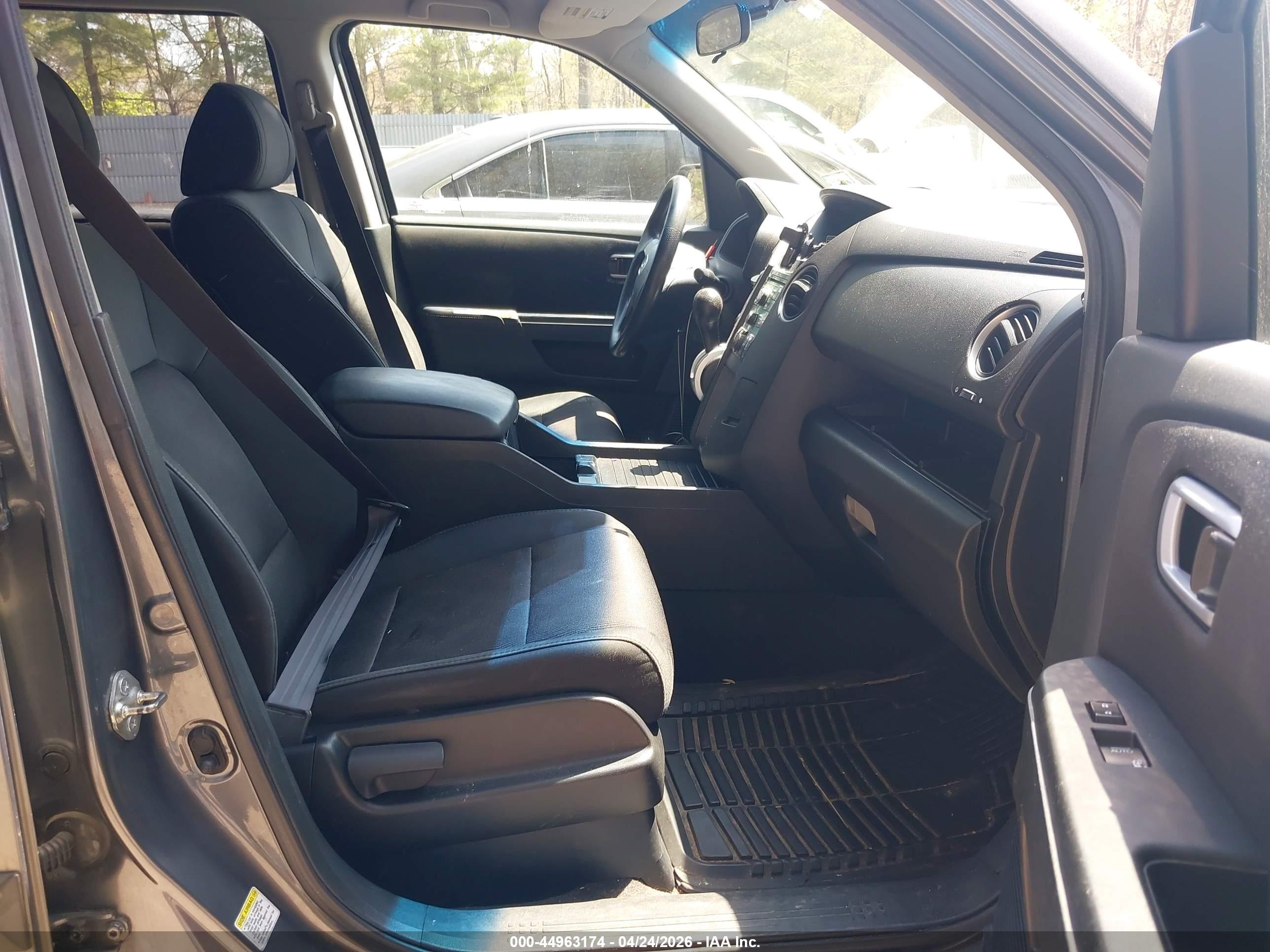 HONDA PILOT image 5