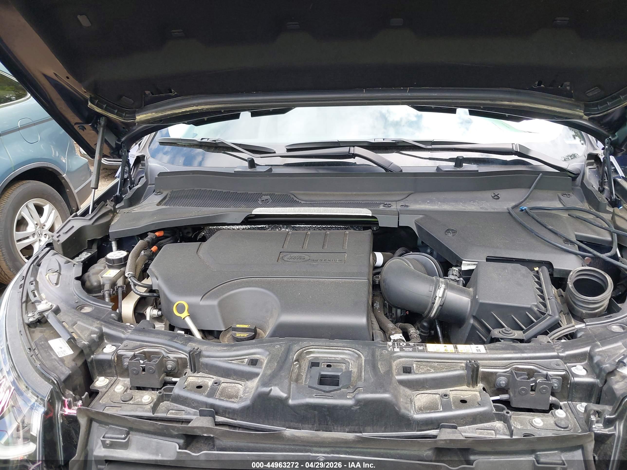 LAND ROVER image 10