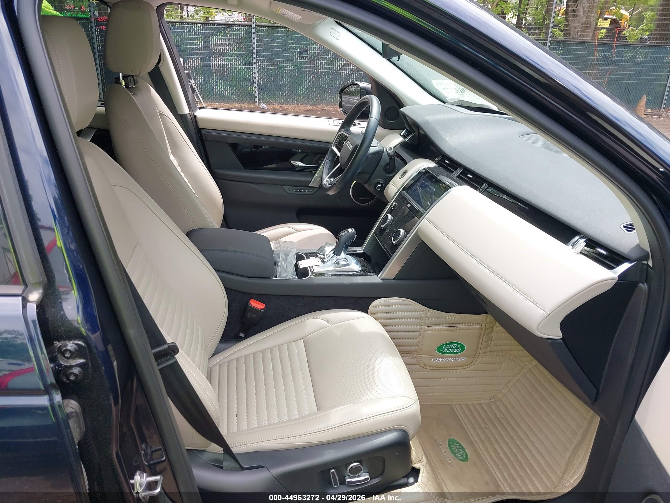 LAND ROVER image 5