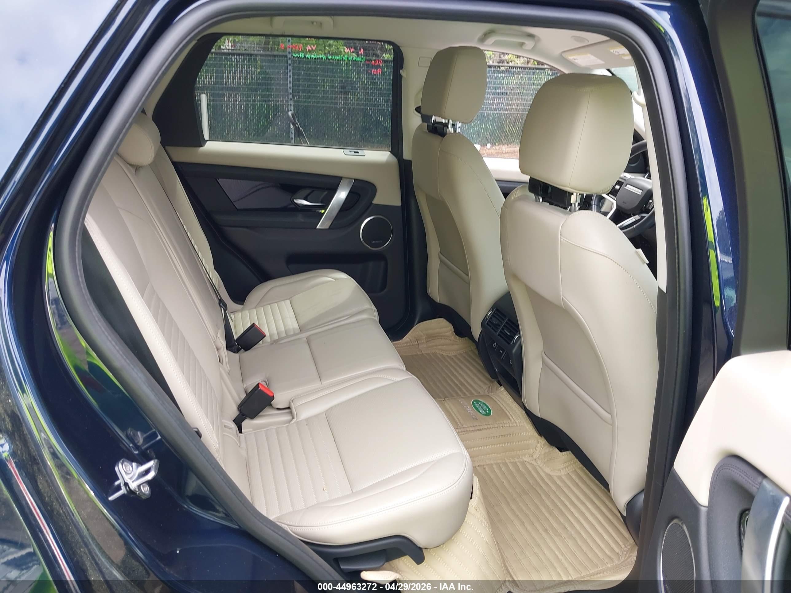 LAND ROVER image 8