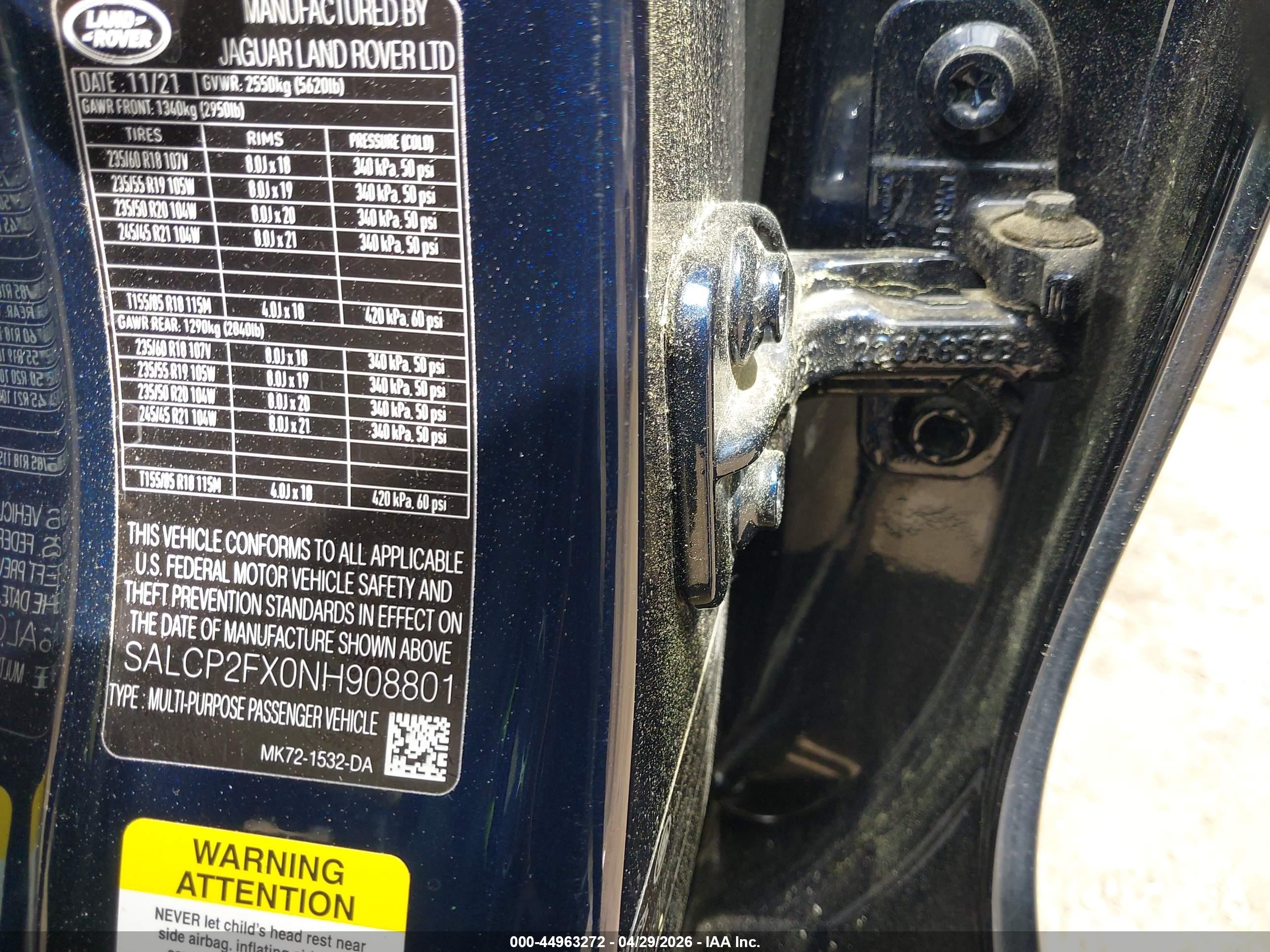 LAND ROVER image 9