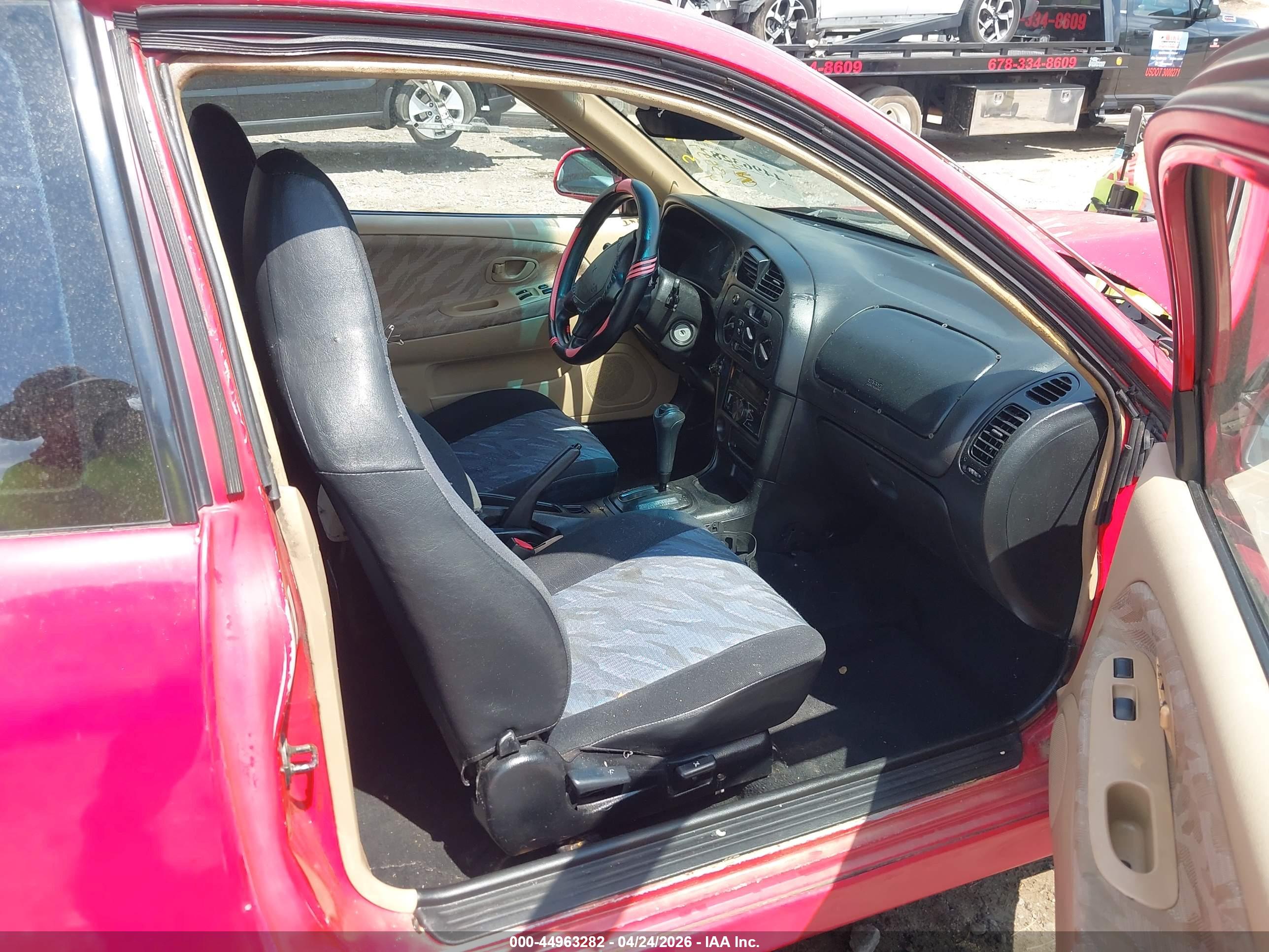 MITSUBISHI MIRAGE image 5