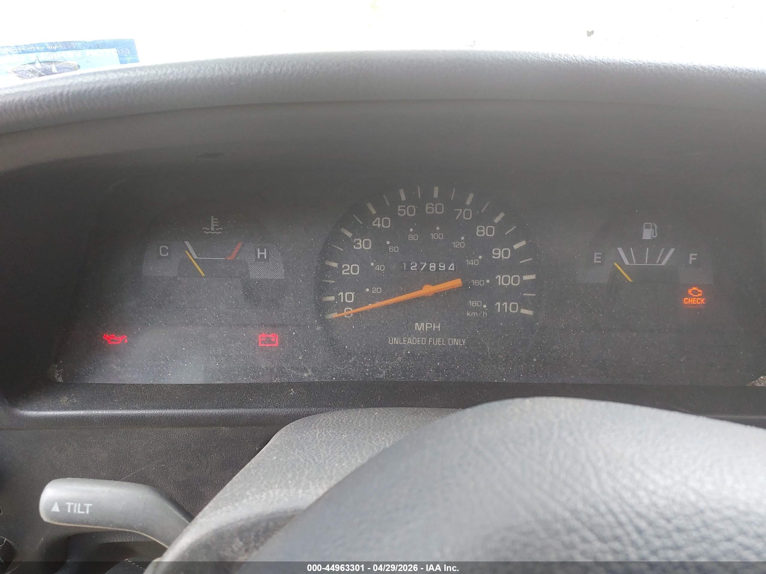TOYOTA PICKUP image 7