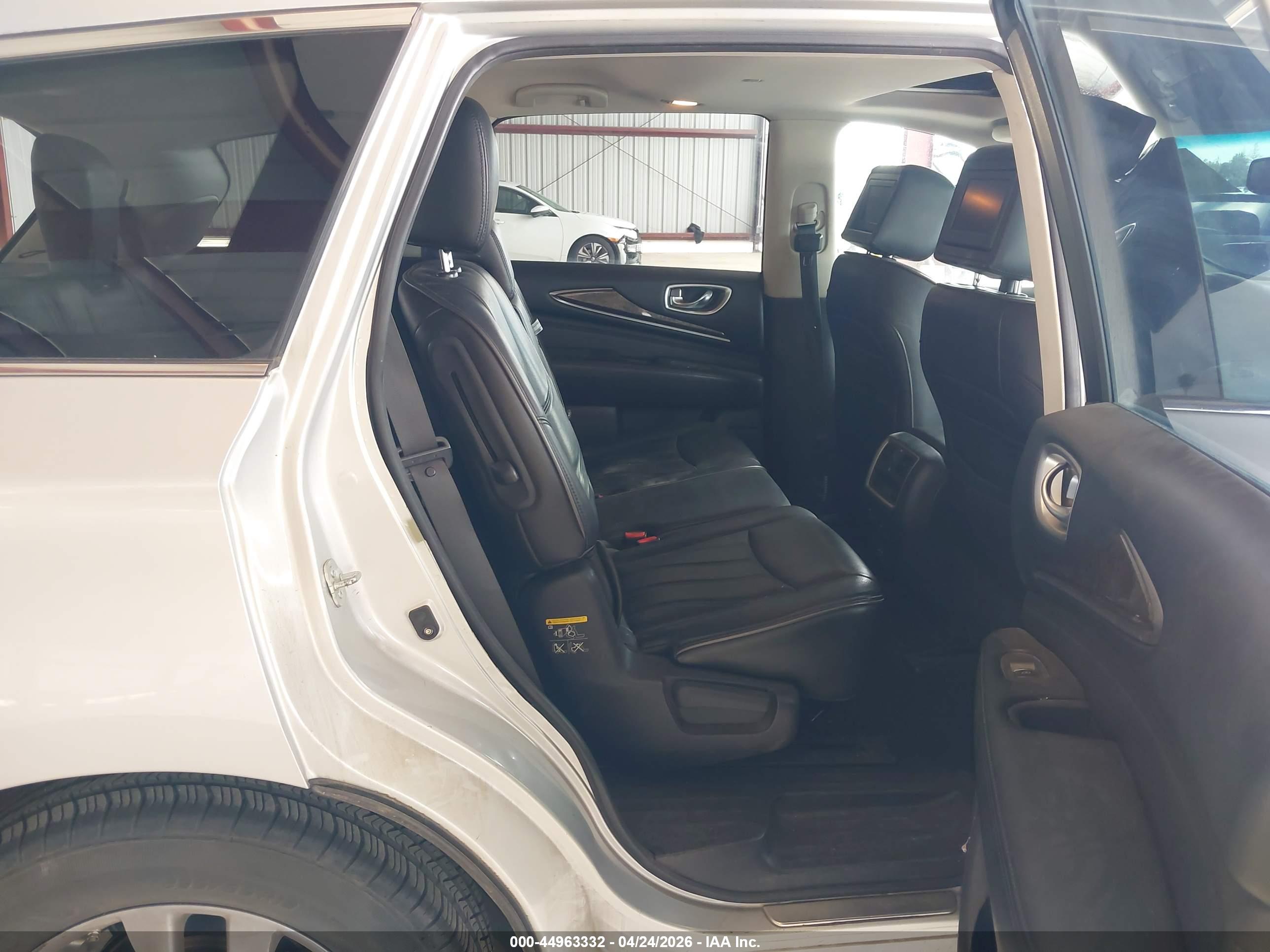 INFINITI QX60 image 8