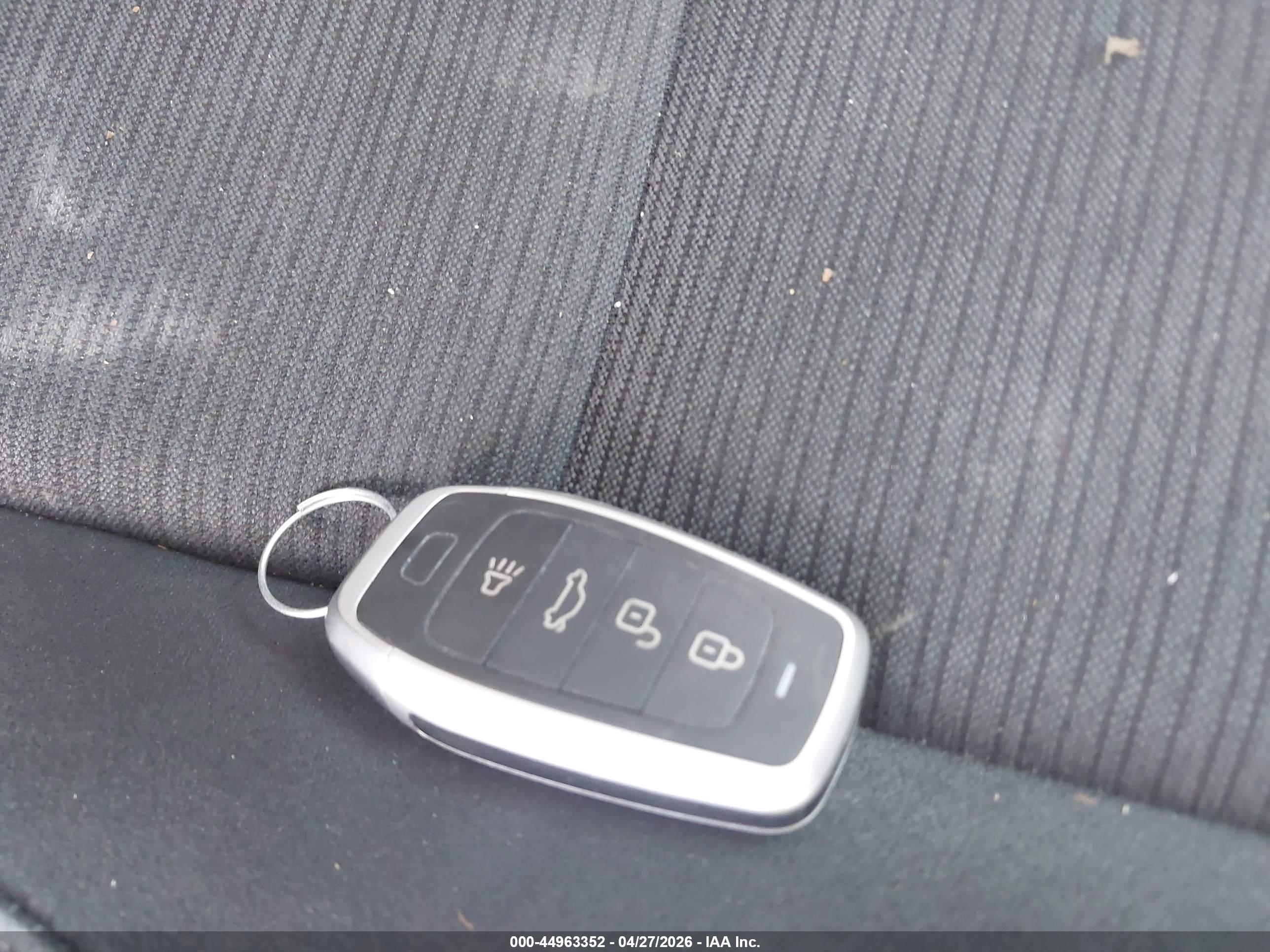 HONDA INSIGHT image 11