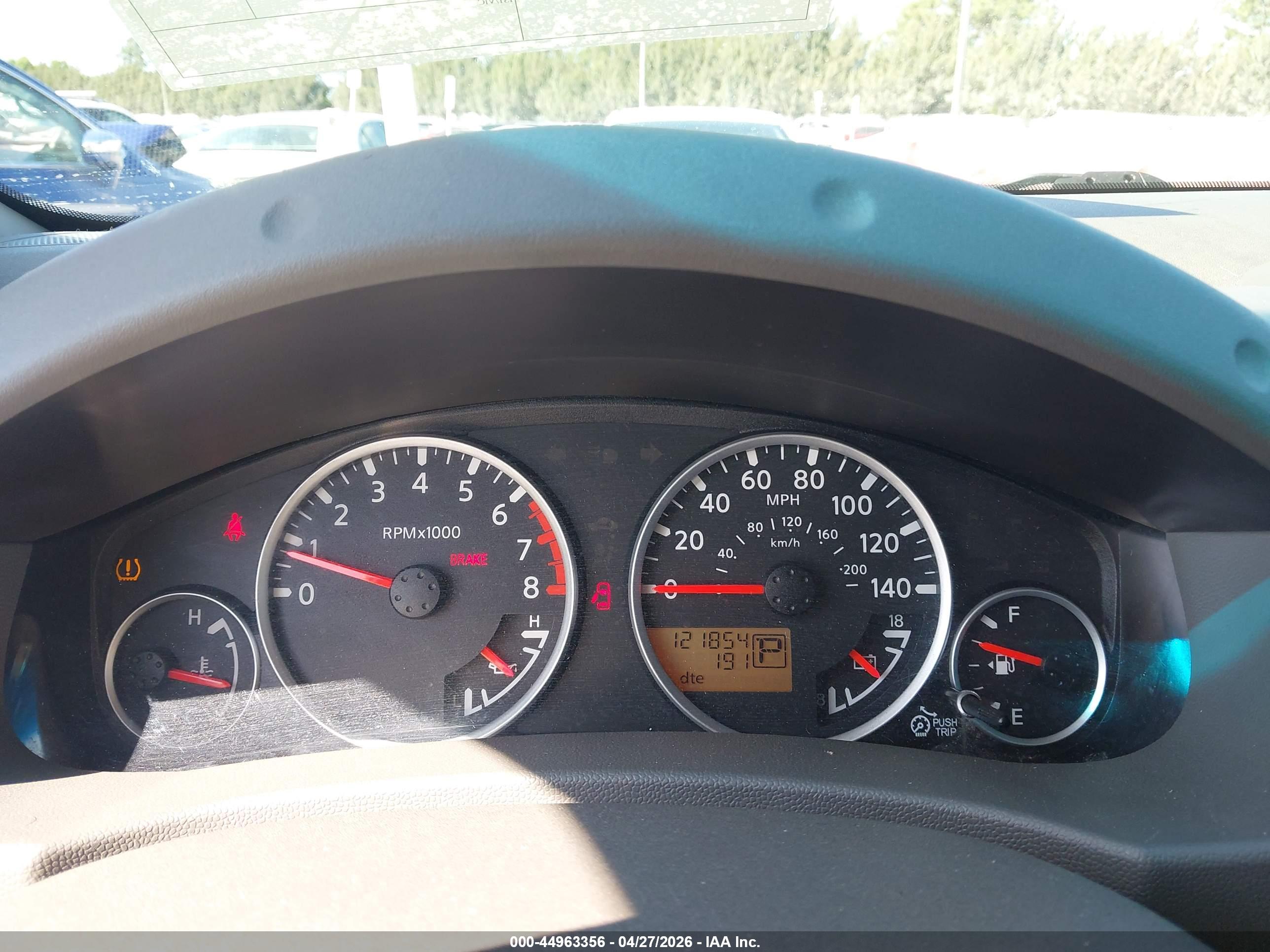NISSAN FRONTIER image 7