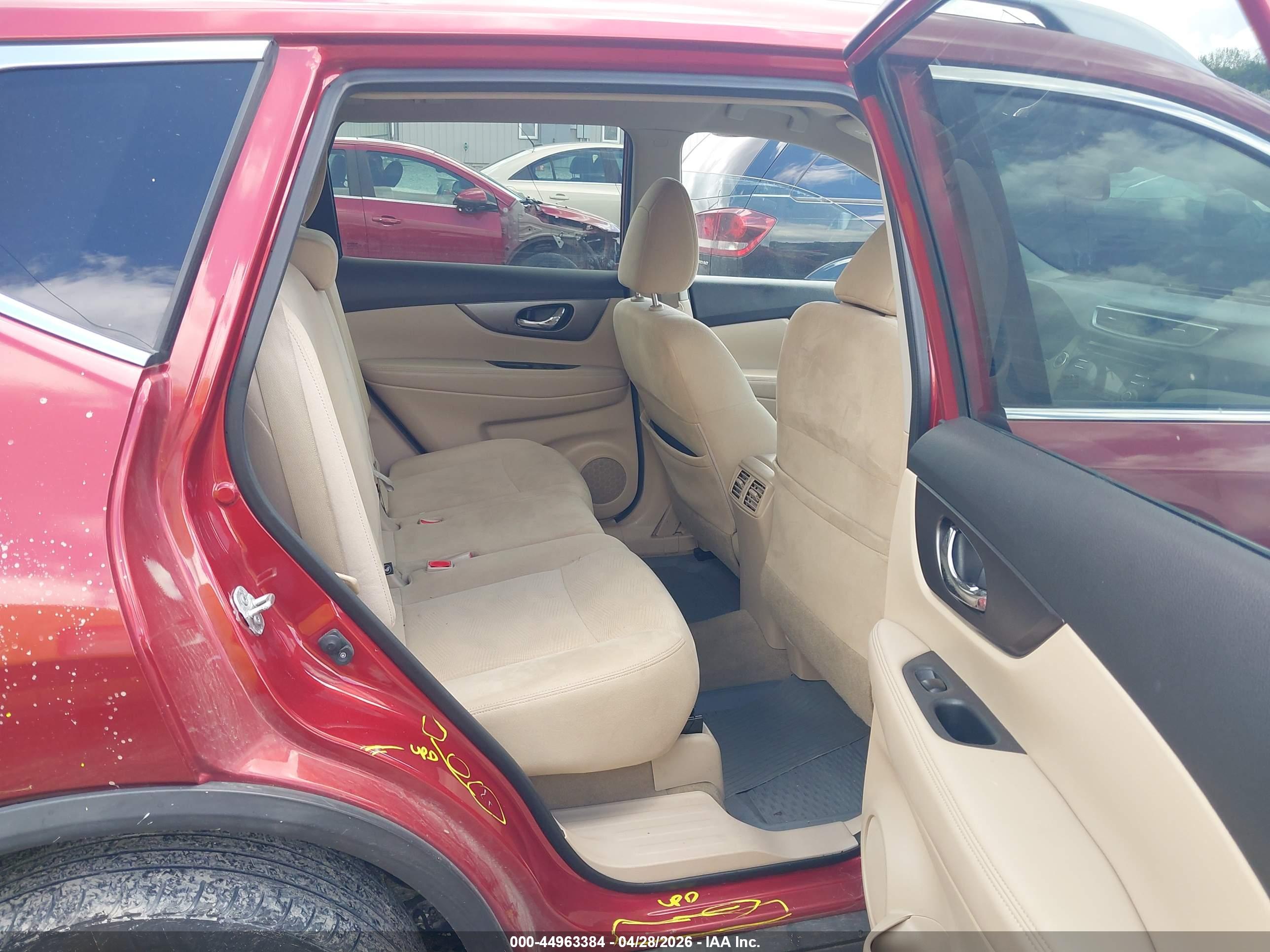 NISSAN ROGUE image 8
