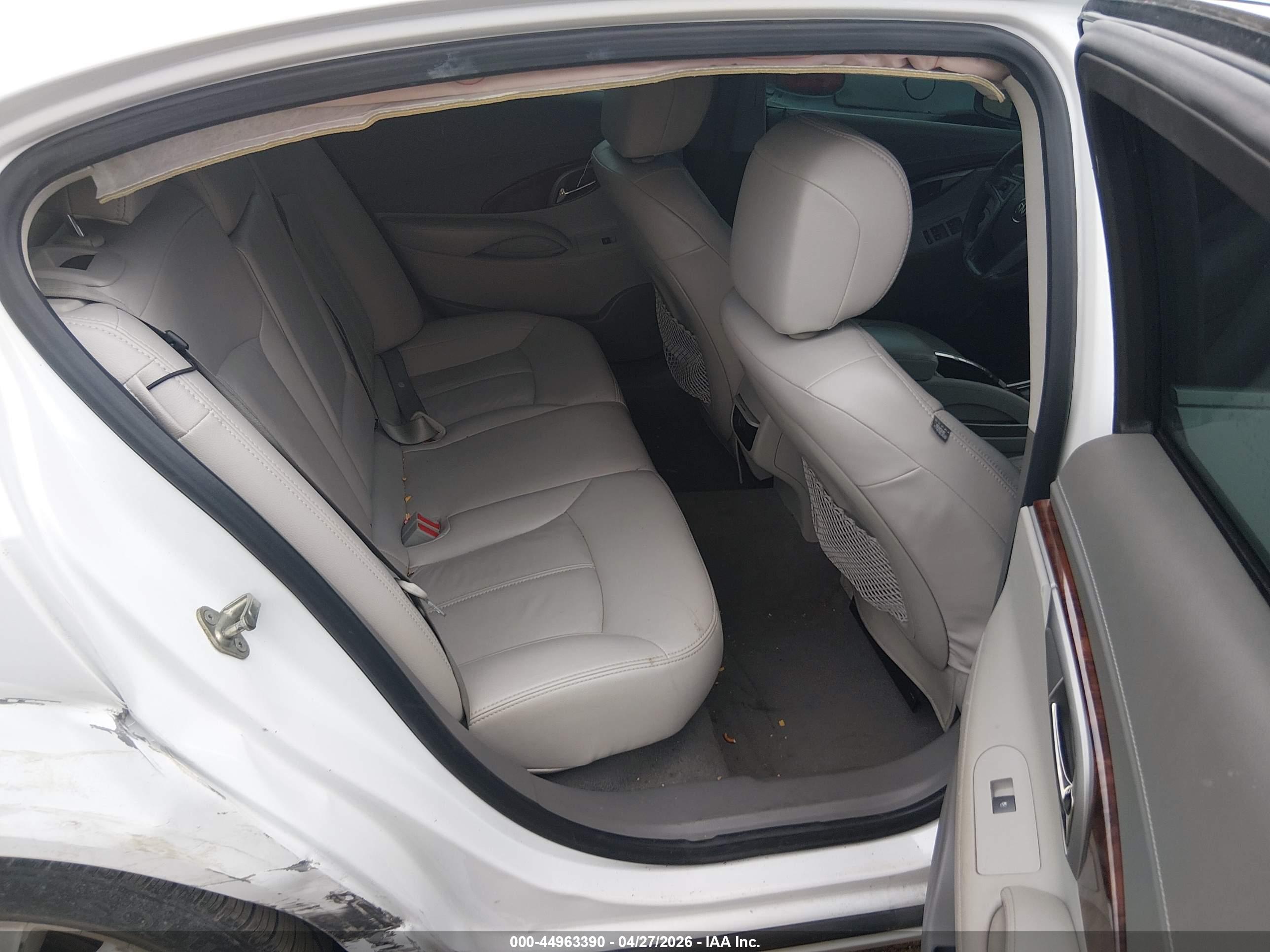 BUICK LACROSSE image 8