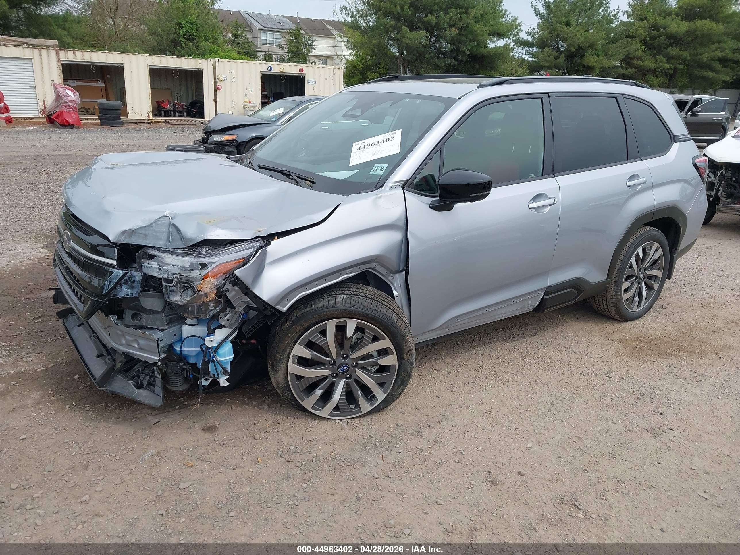 SUBARU FORESTER image 2