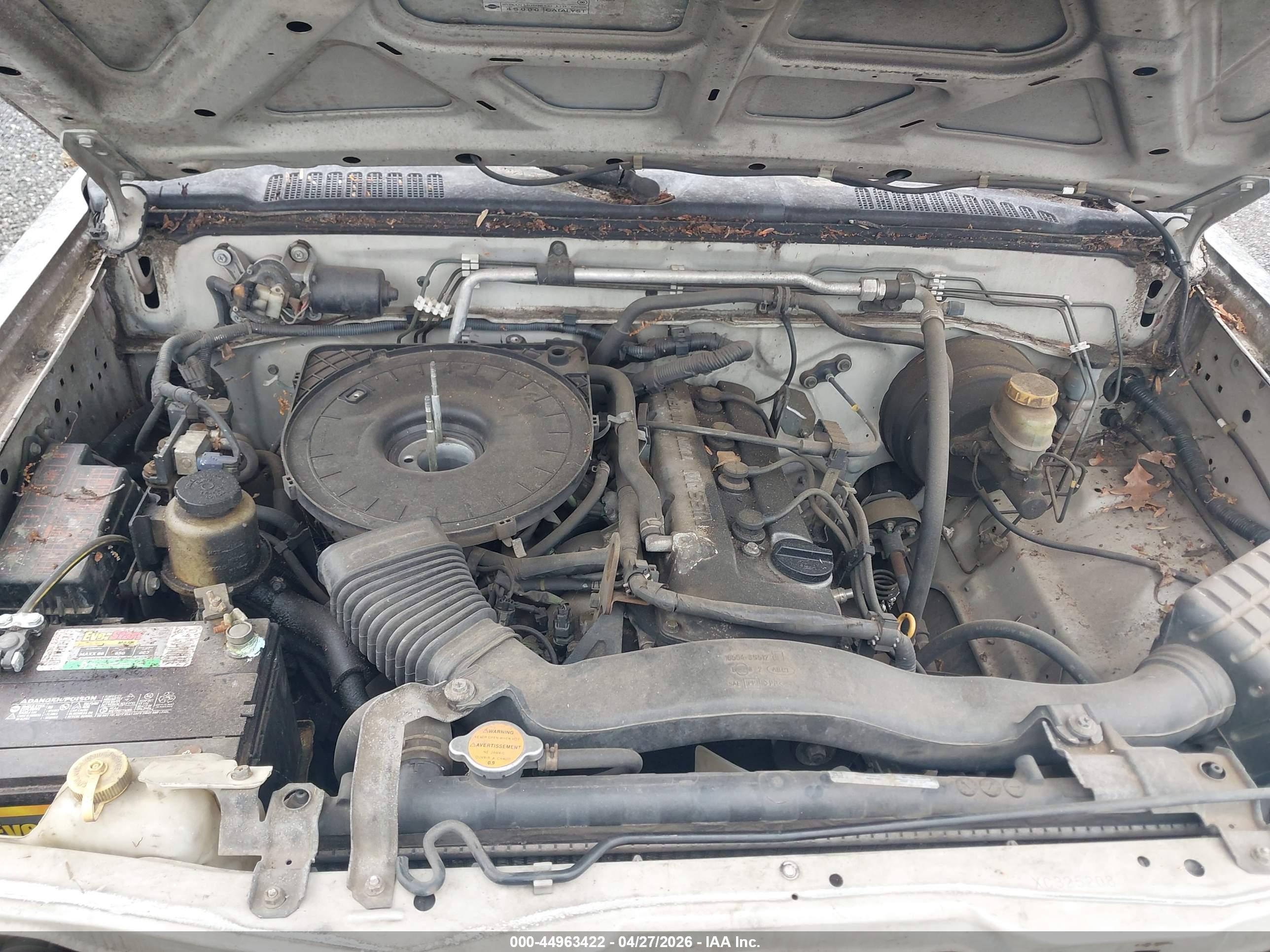 NISSAN FRONTIER image 10