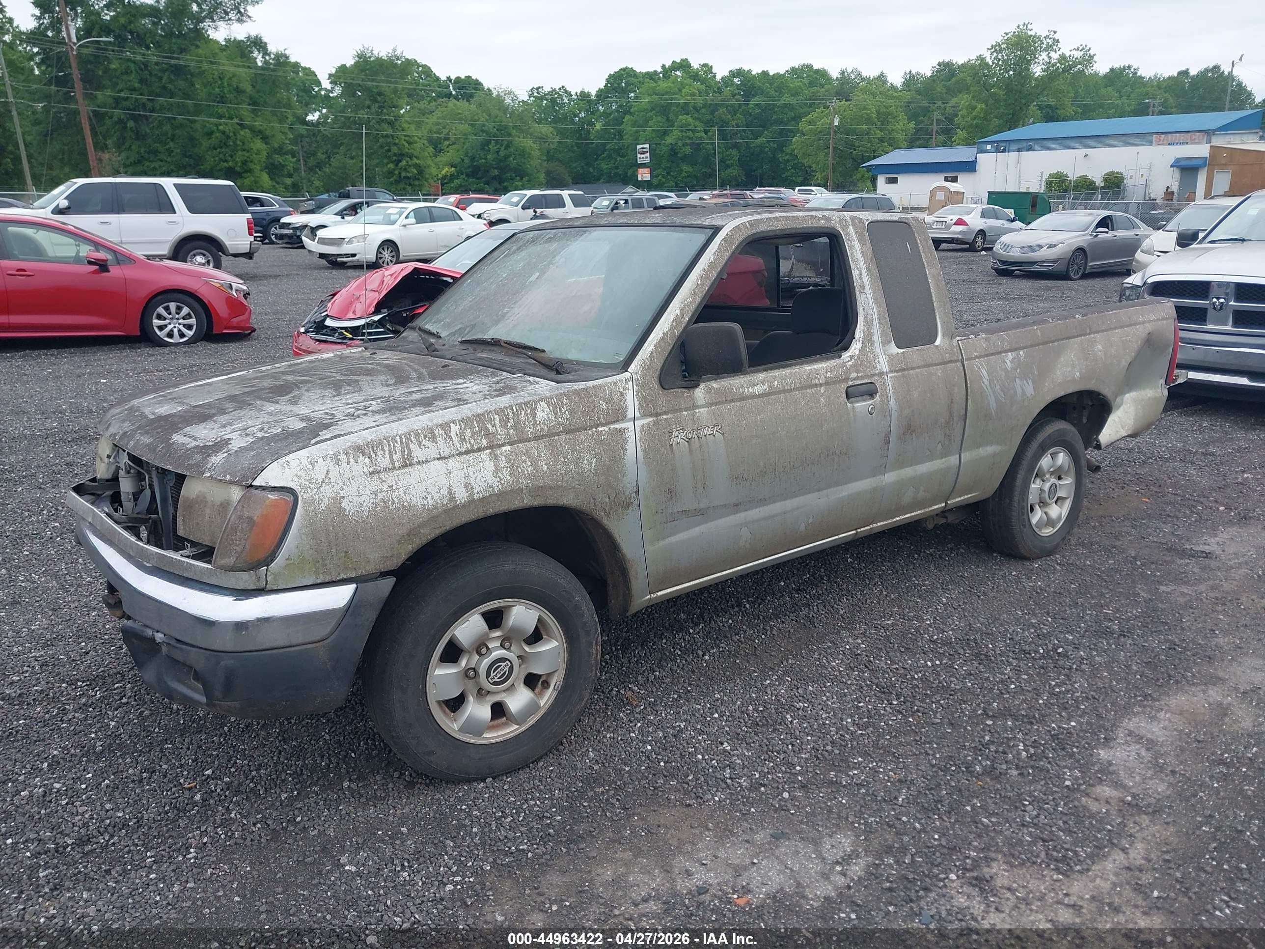 NISSAN FRONTIER image 2