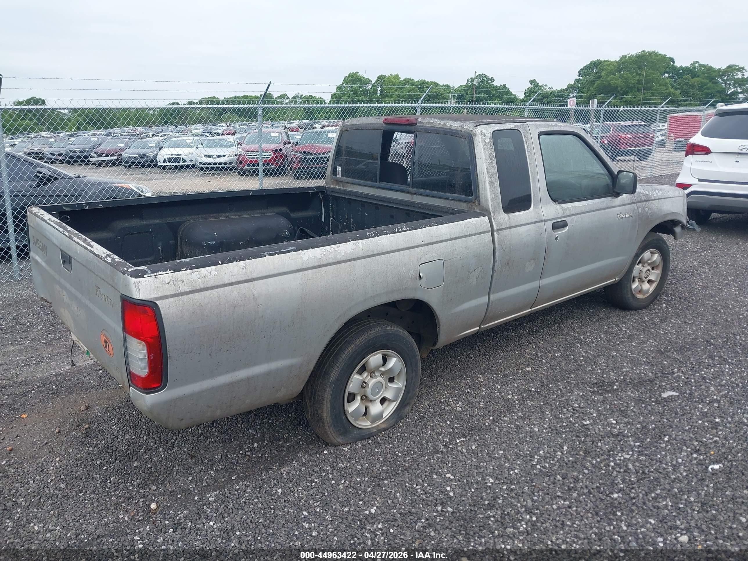 NISSAN FRONTIER image 4
