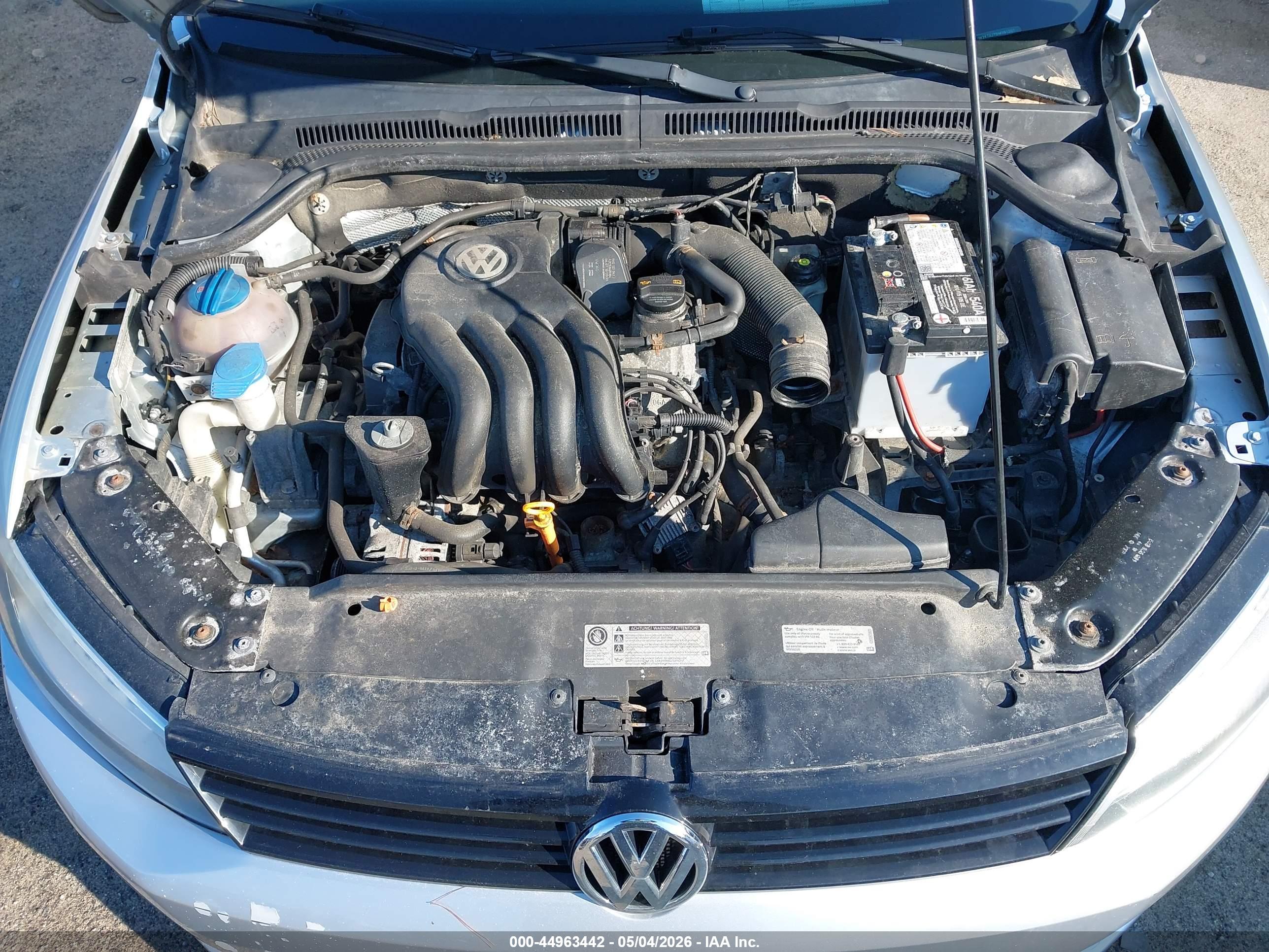 VOLKSWAGEN JETTA image 10