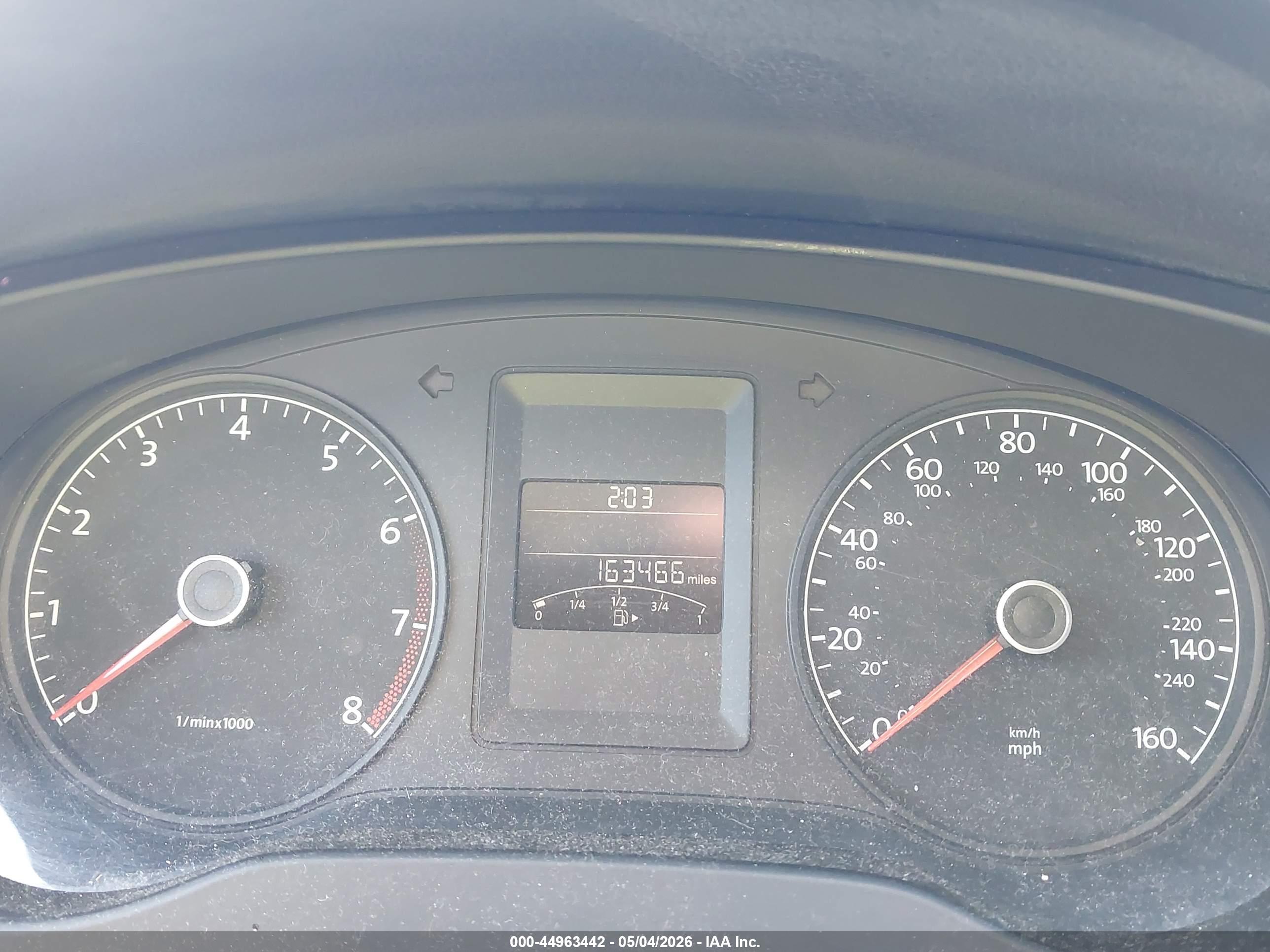 VOLKSWAGEN JETTA image 7