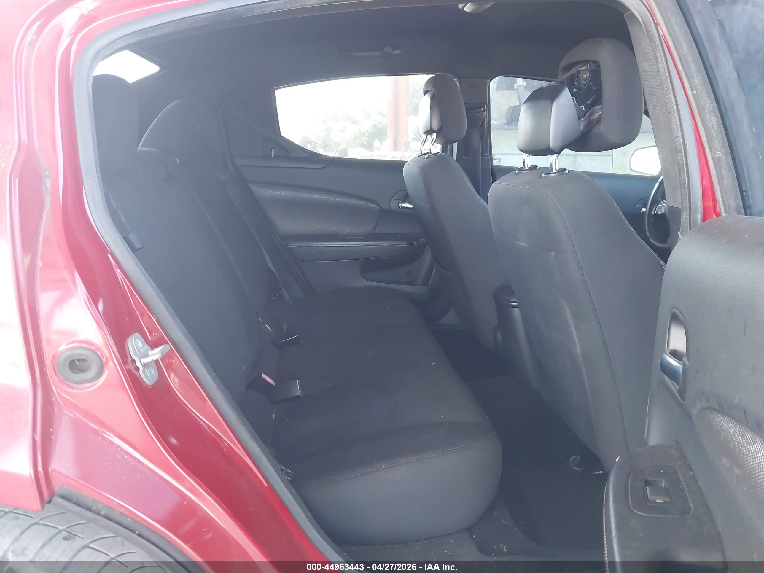 DODGE AVENGER image 8