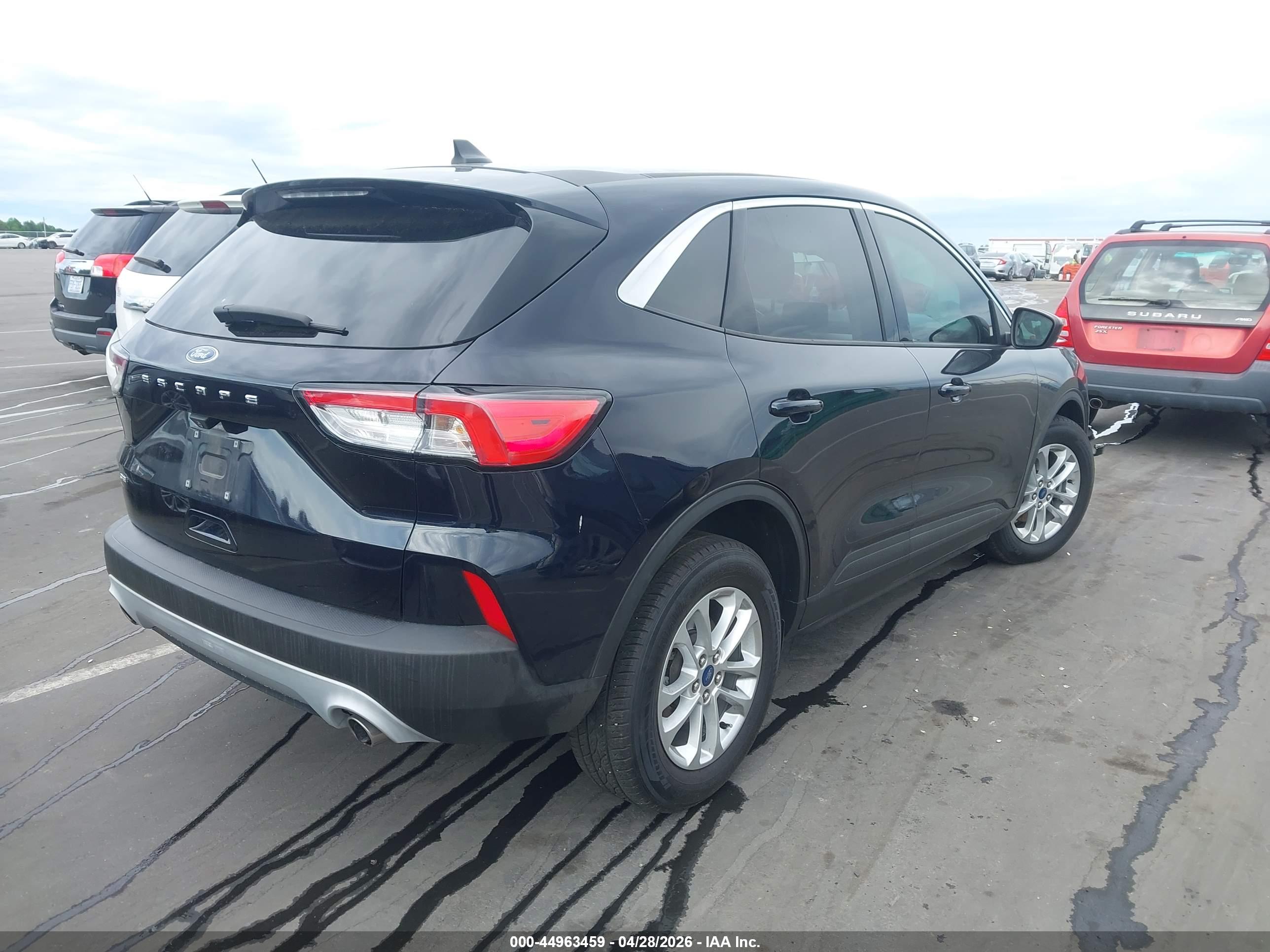 FORD ESCAPE image 4