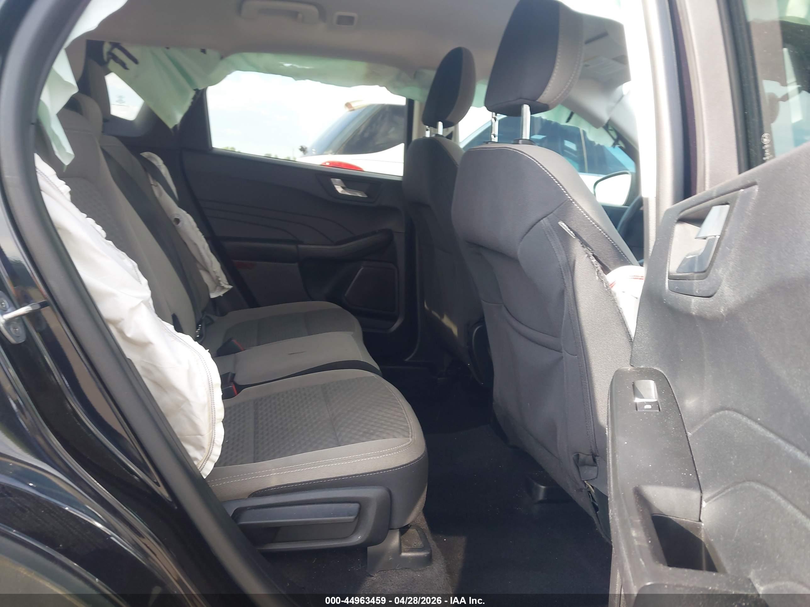 FORD ESCAPE image 8