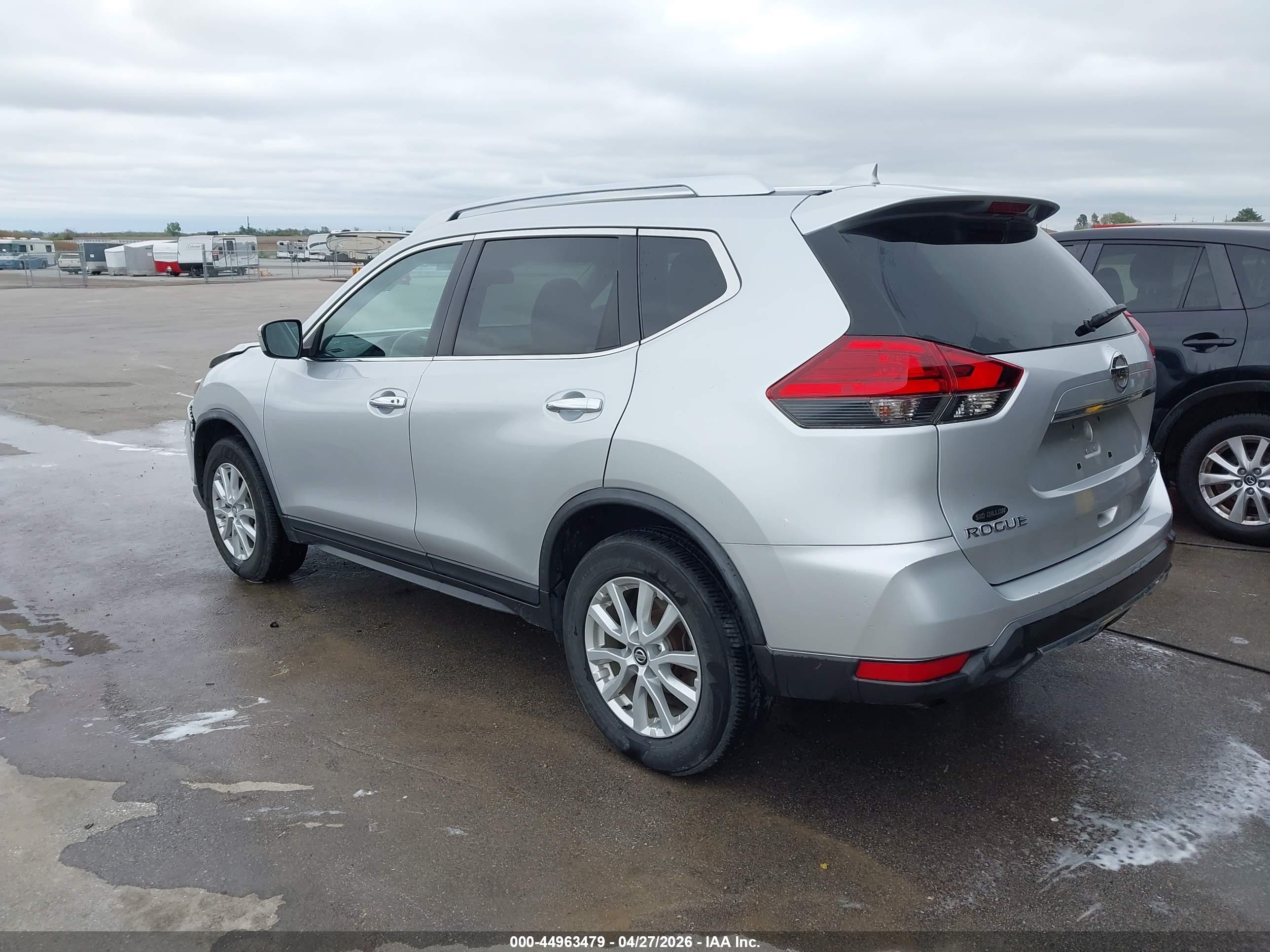 NISSAN ROGUE image 3