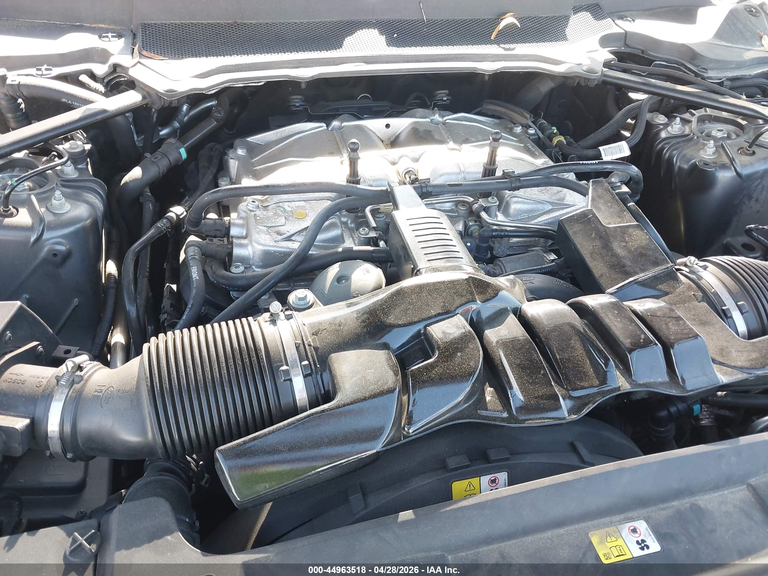 LAND ROVER image 10